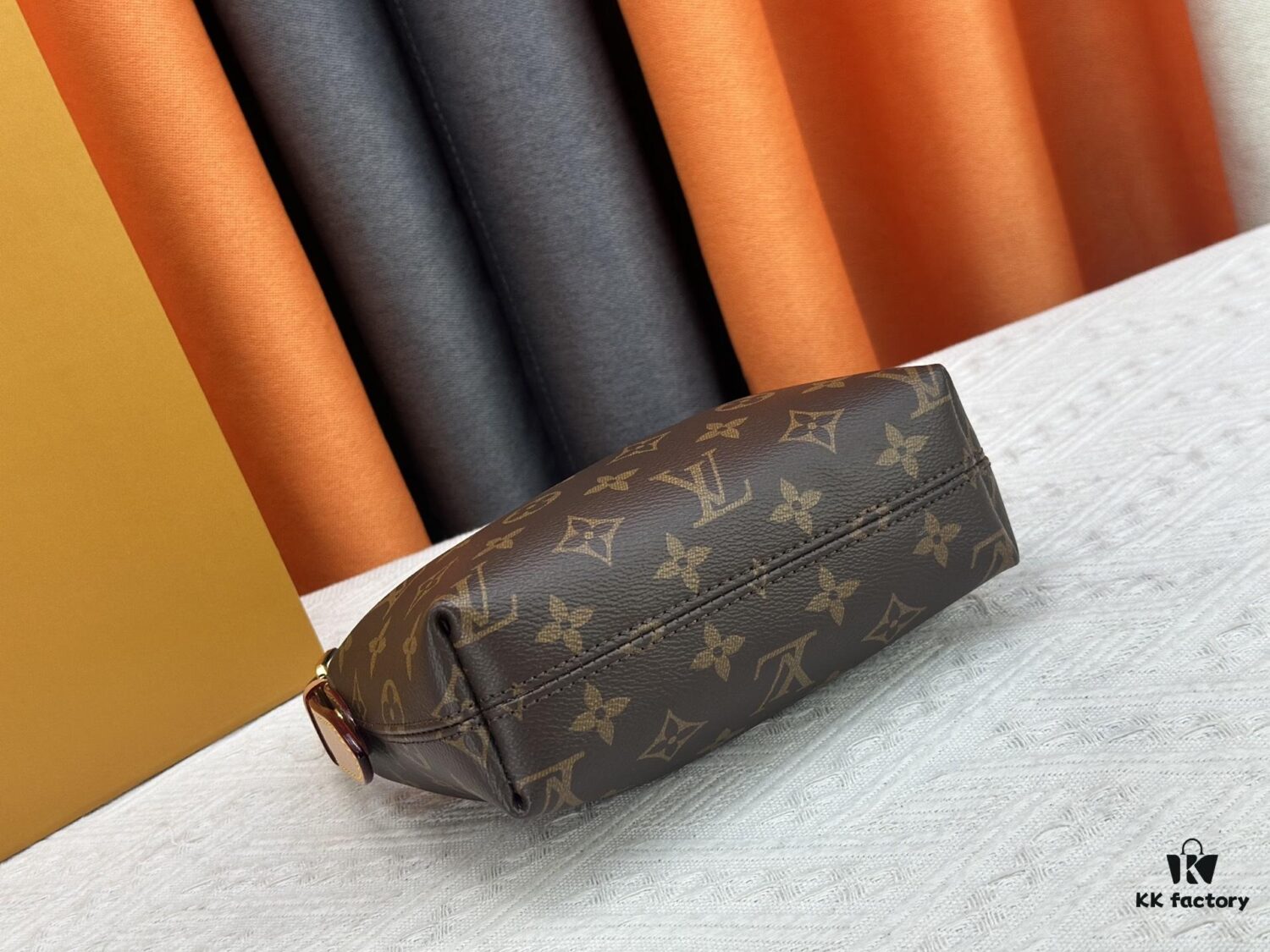 Official Latest Model M82949 LV x Murakami Collaboration Nano Speedy Bag