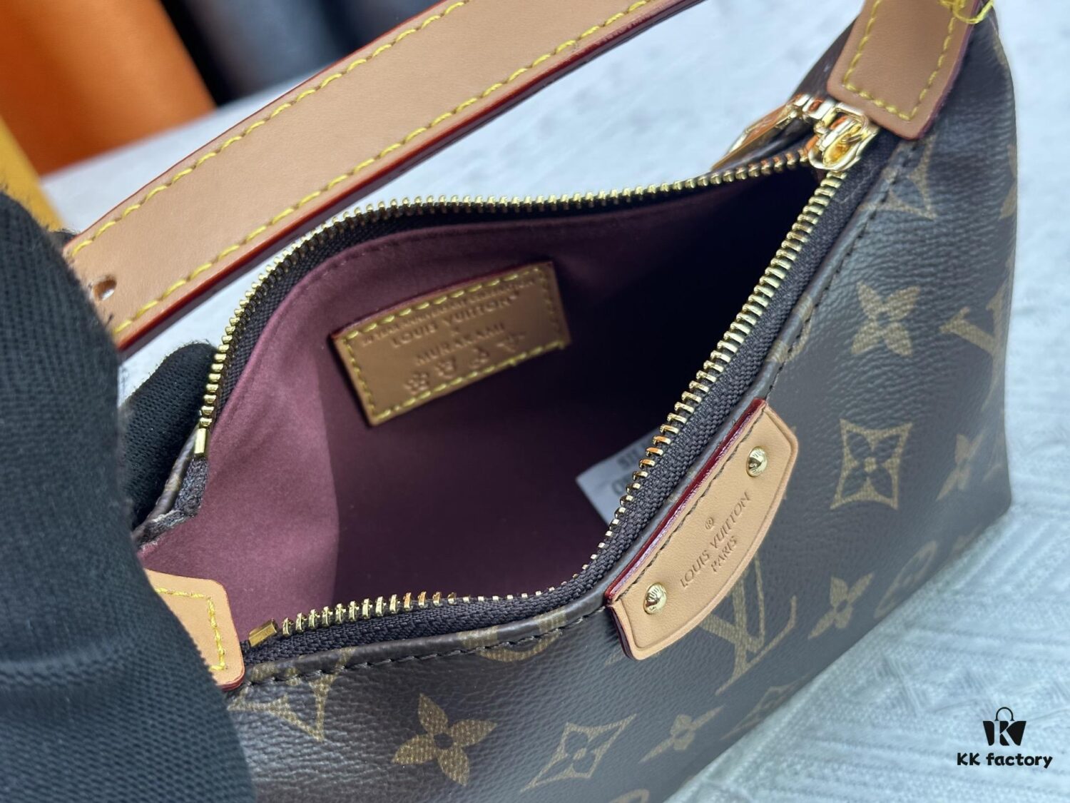 Official Latest Model M82949 LV x Murakami Collaboration Nano Speedy Bag