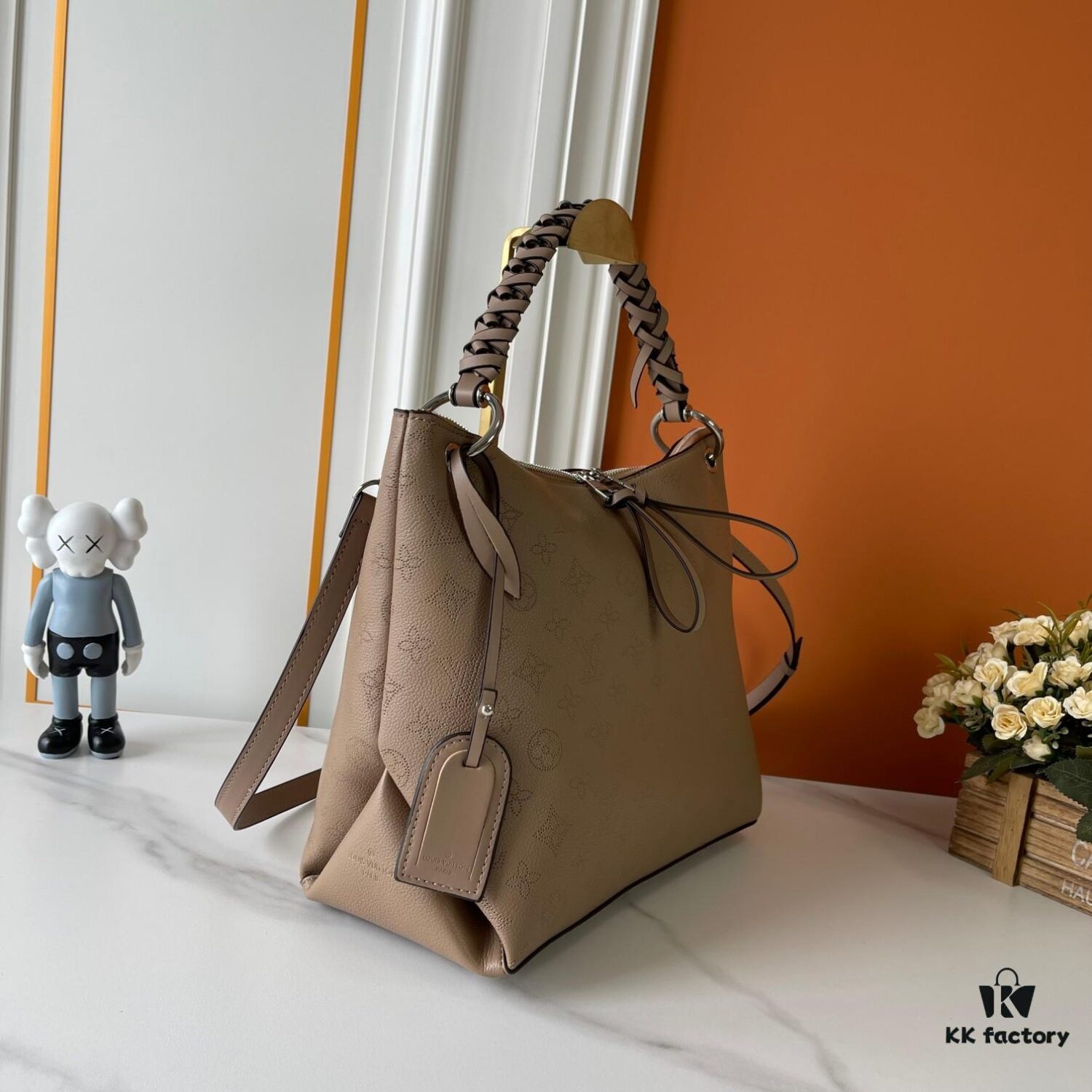 Upgraded Version 180 ‼️ M56073 M56084 Beaubourg Hobo Medium Handbag