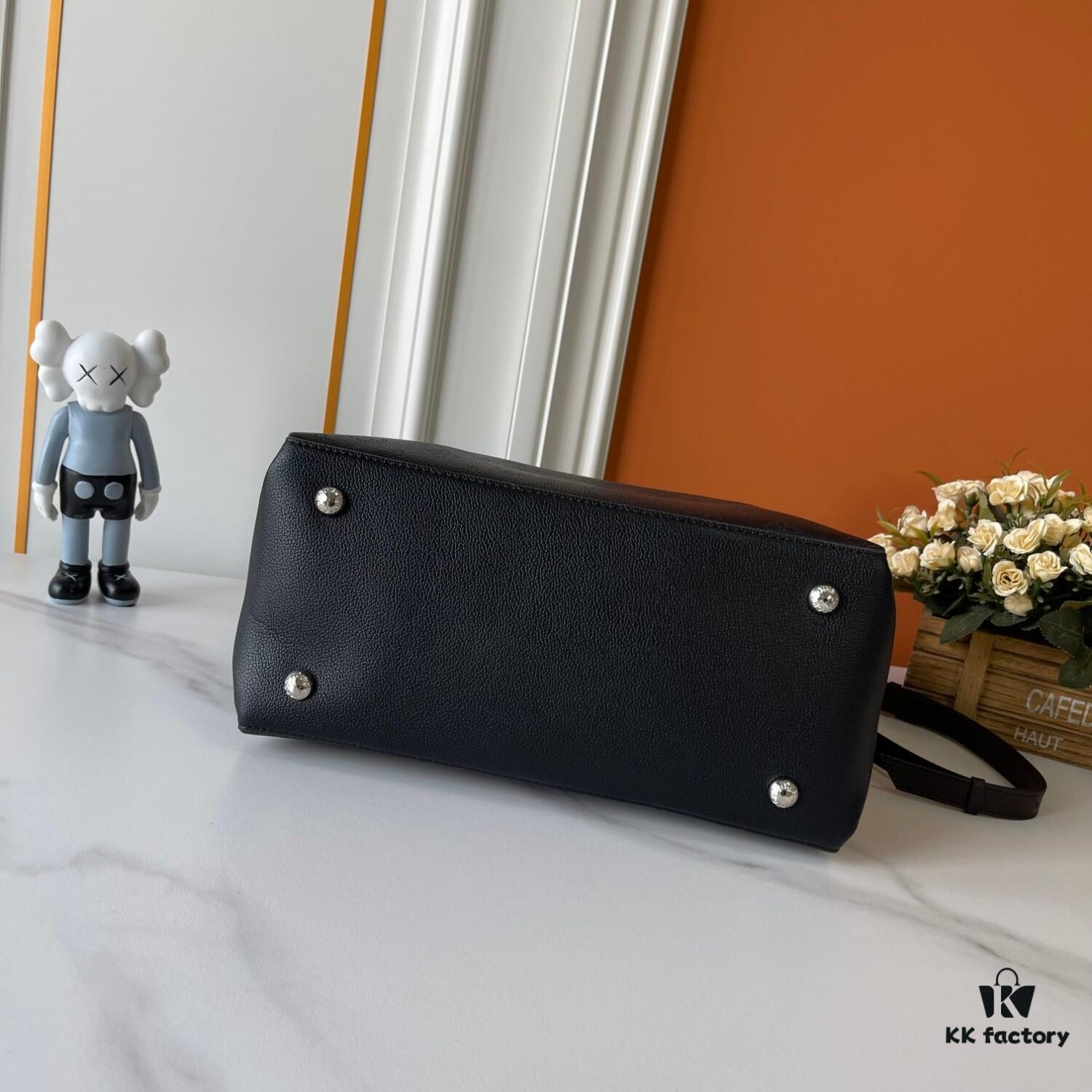 Upgraded Version 180‼️ M56073 M56084 Beaubourg Hobo Medium Leather Handbag