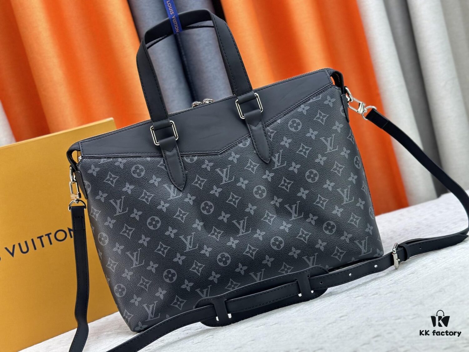 Authentic N40566 Hiroshi Fujiwara Fragment Design Lightning Series Men's Briefcase