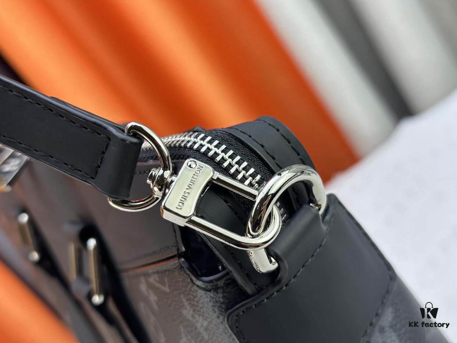 Authentic N40566 Hiroshi Fujiwara Fragment Design Lightning Series Men's Briefcase