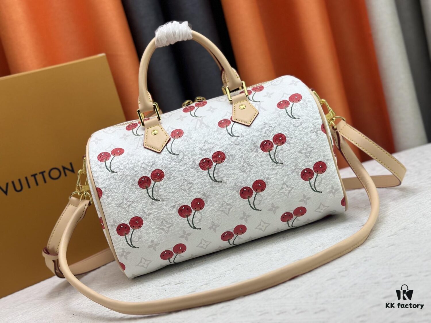 M17089 M40391 Louis Vuitton Cherry Series Handbag from 2005, Designed by Takashi Murakami