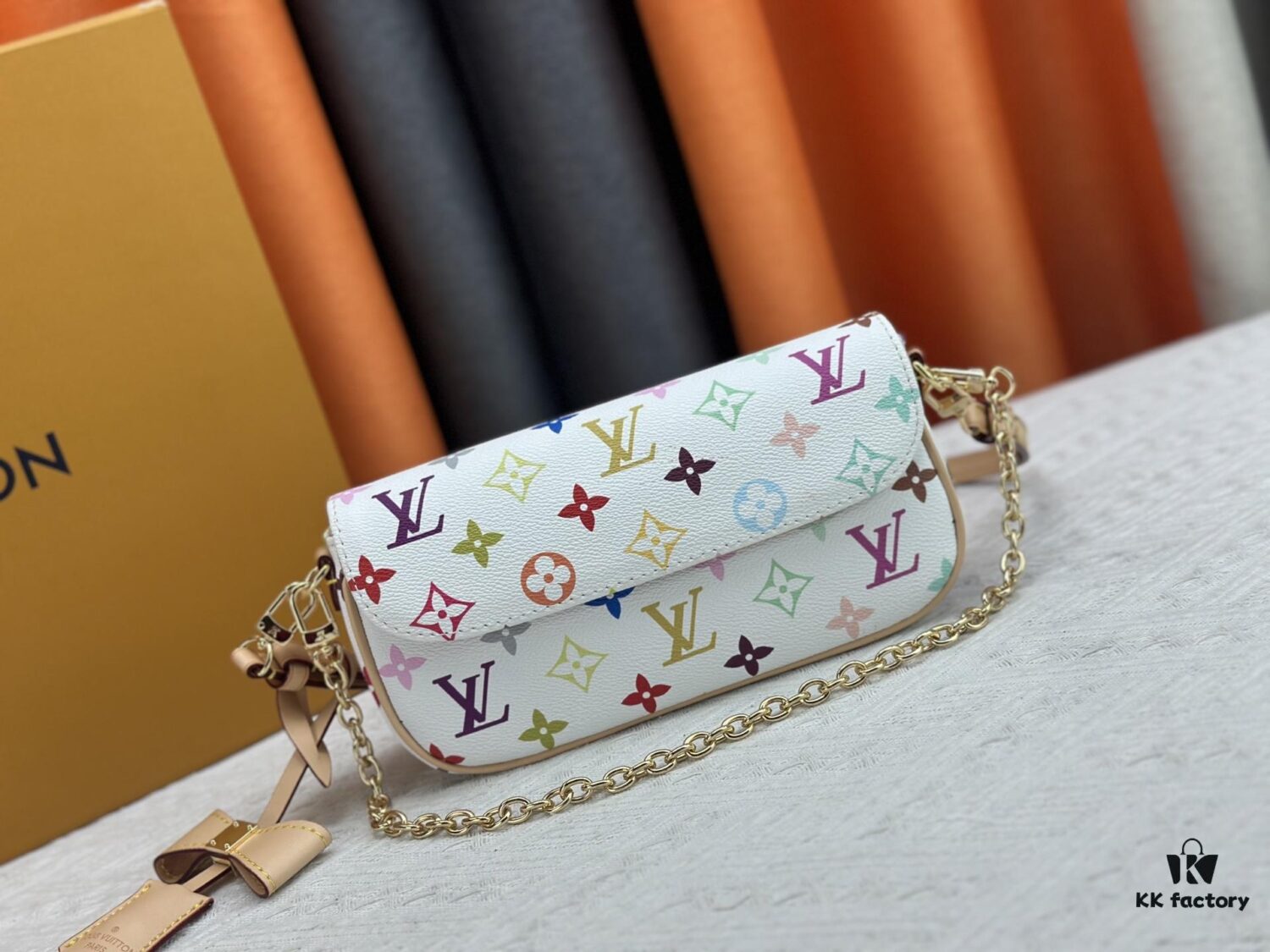 Upgraded Version [Official Latest Model] (Real Photos, Authentic Match) M12778-81911-82110-81992-12778-11299 LV Takashi Murakami Collaboration Nano Speedy Handbag