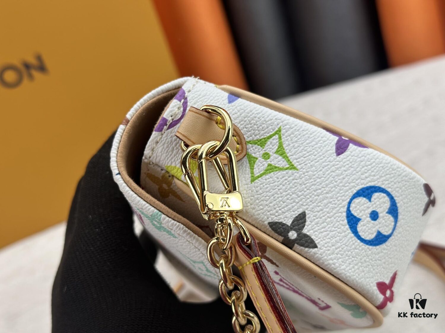 Upgraded Version [Official Latest Model] (Real Photos, Authentic Match) M12778-81911-82110-81992-12778-11299 LV Takashi Murakami Collaboration Nano Speedy Handbag