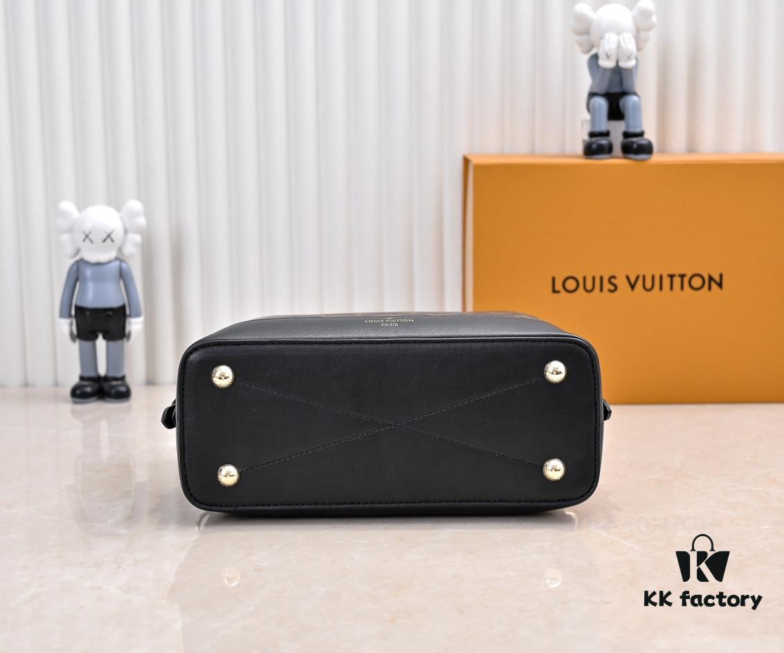 Exclusive Real Photo - Upgraded Version ‼️ LV Monogram with Leather Trim Handheld, Shoulder & Crossbody Bag, Model No. M68169, with Long Strap, 2025 New Fashion Women's Bag, Monogram Leather Strap, Full Leather Handbag, Large Capacity [Strong], Size: 28x20x11.5