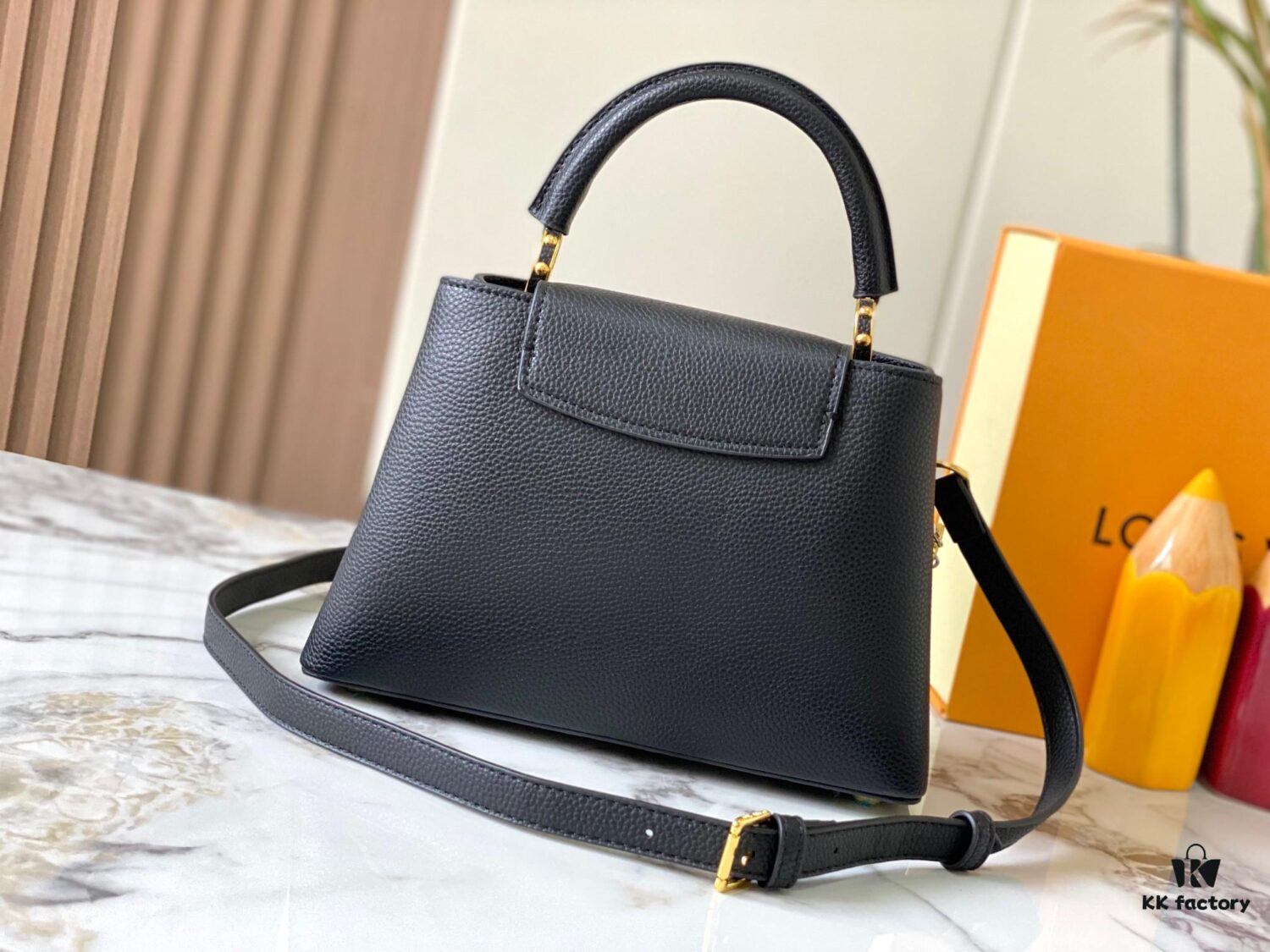 69307b4e6e68136f4d9a6e5c Top Quality Original Guangzhou Stock 🇫🇷 M12936 Capucines BB Handbag
