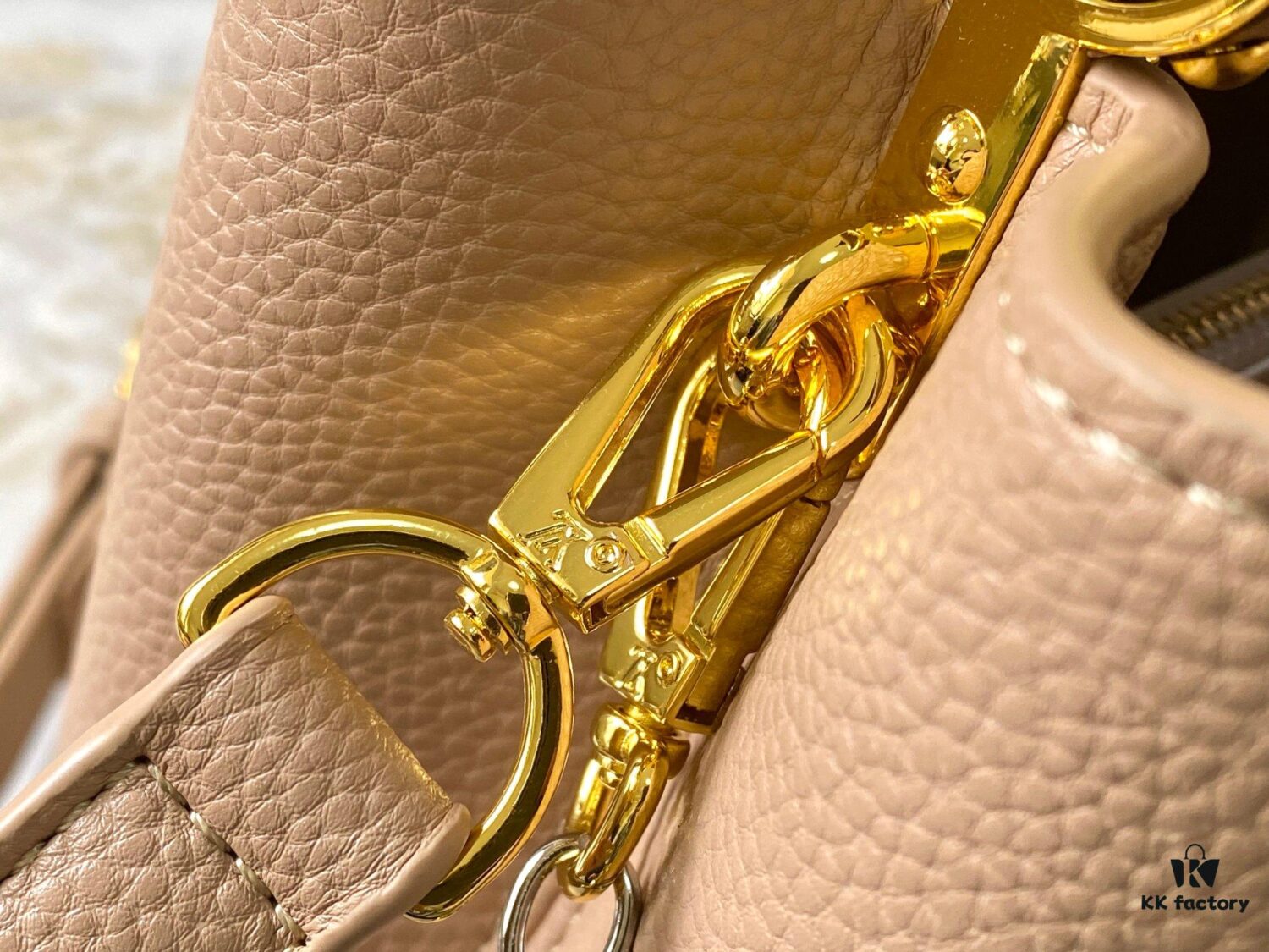 69307b6c6e68136f4d9a6e92 Top Quality Original Guangzhou Stock 🇫🇷 M12936 Capucines BB Handbag