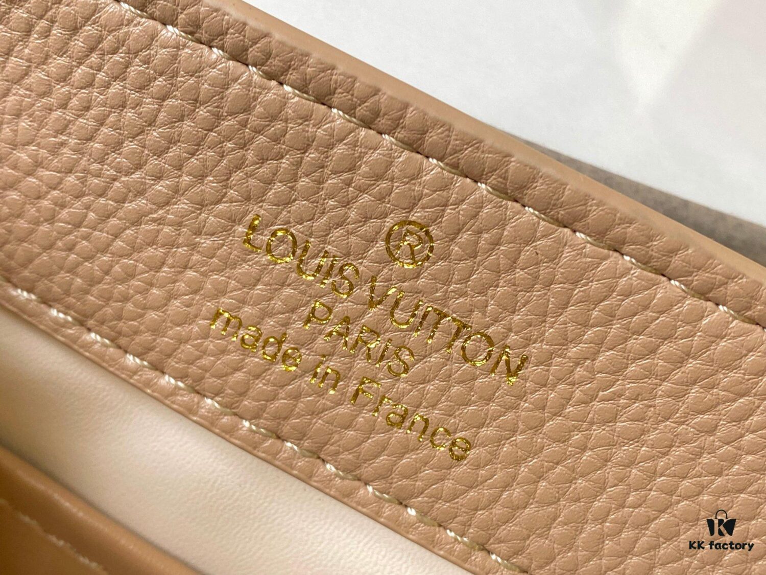 69307b726e68136f4d9a6e9e Top Quality Original Guangzhou Stock 🇫🇷 M12935 Capucines Mini Bag from the Capucines Chain On You Collection