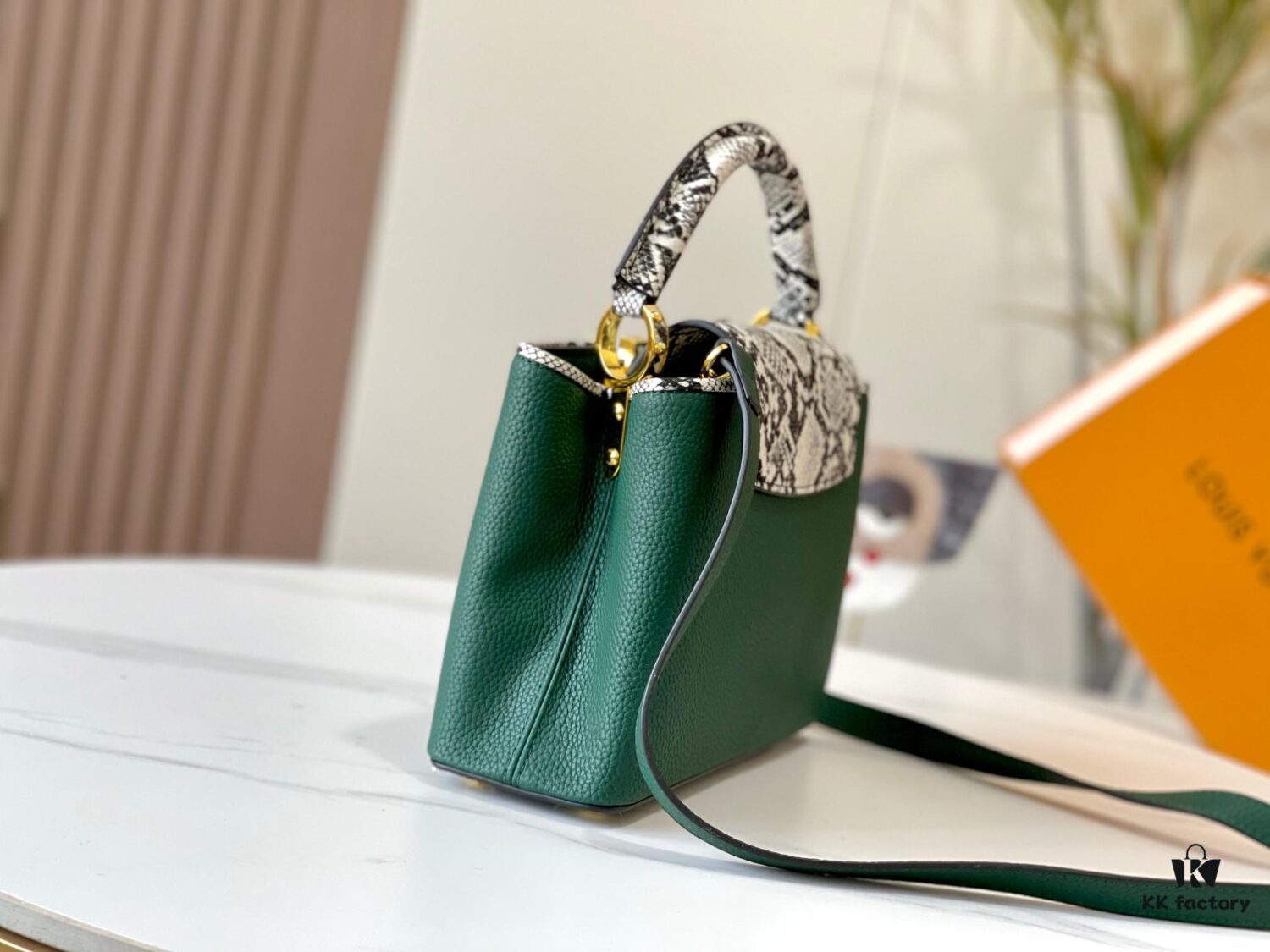 Exclusive Real Shot - Upgraded M95508 CAPUCINES Small Bag