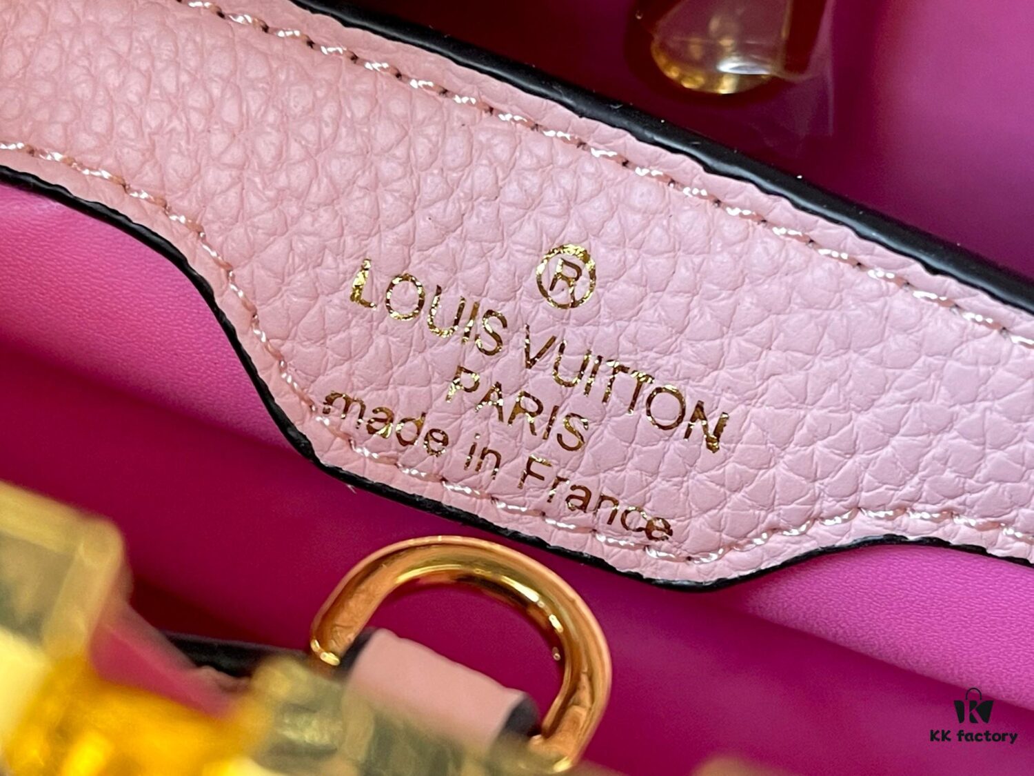 Exclusive On-site Photo - Upgraded M95508 CAPUCINES Small Handbag
