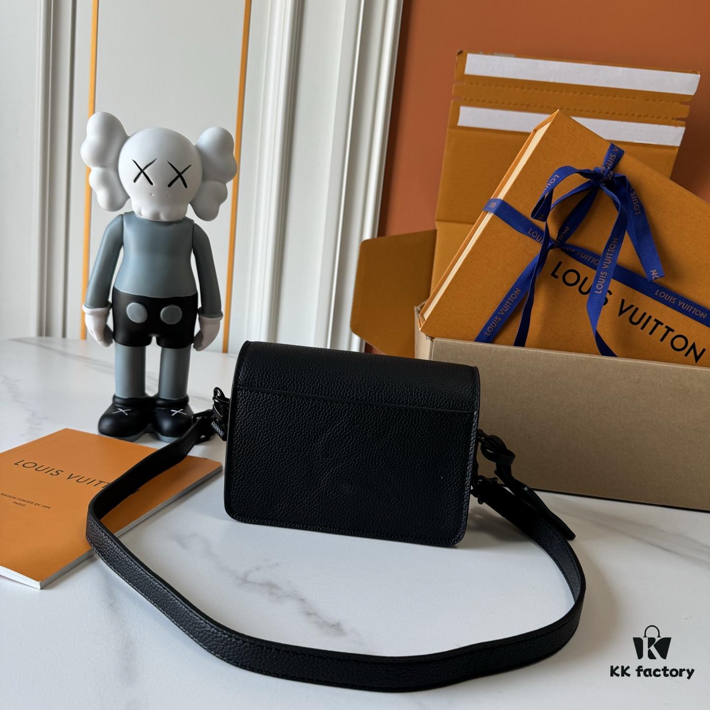 Upgraded Version M82085 M82086 Full Leather Black, Light Green, Black Flower, Old Flower Men's Messenger Bag Flap Mini Handbag