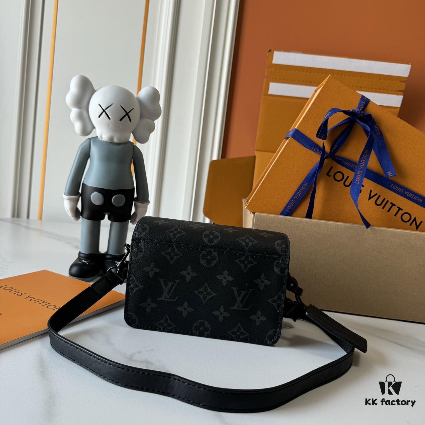 Upgraded Version M82085 M82086 Full Leather Black Light Green Black Floral Monogram Men's Messenger Bag Flap Mini Handbag