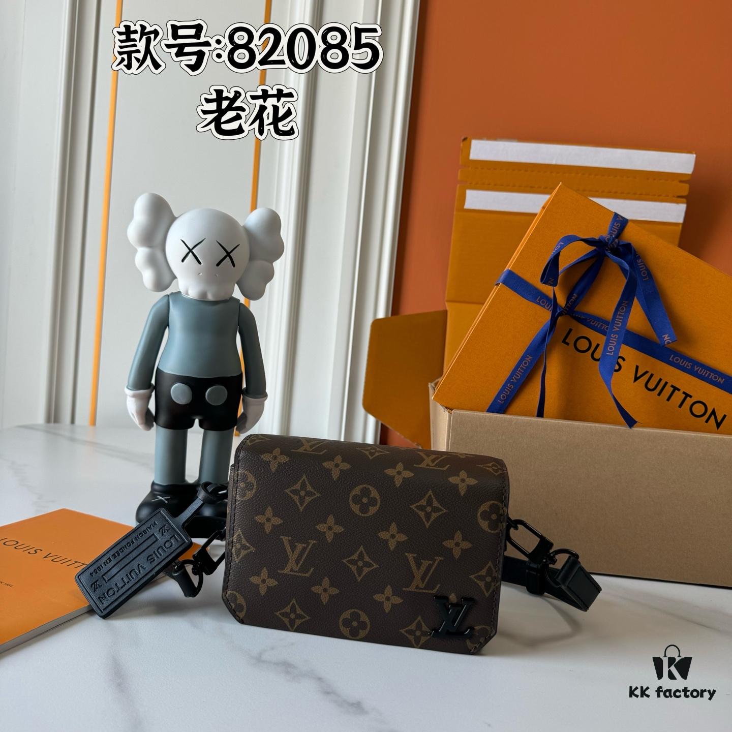 Upgraded Version M82085 M82086 Full Leather Black, Light Green, Black Floral, Monogram Men's Free Shipping Messenger Bag Series Flap Mini Handbag