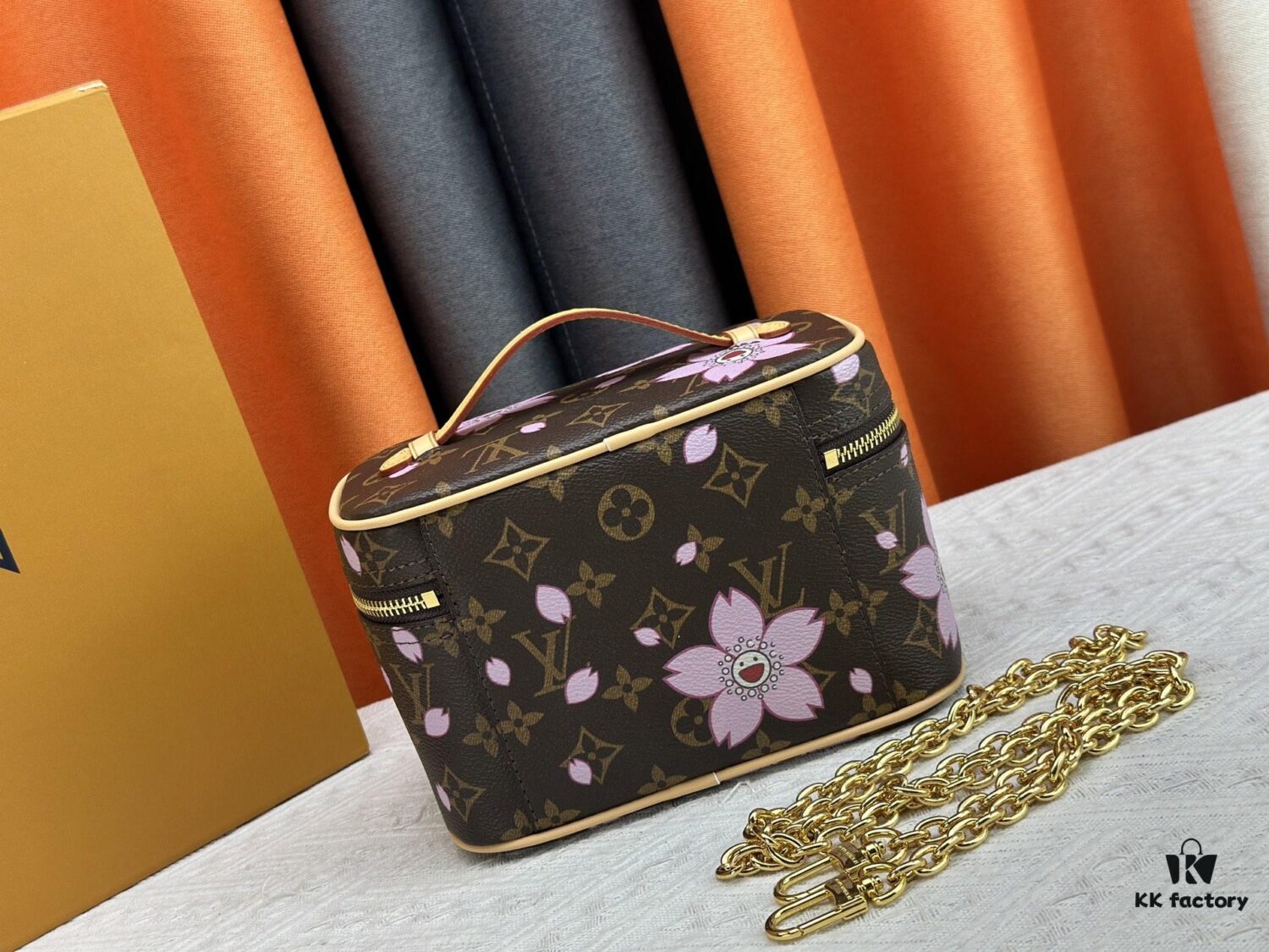 69307bfc6e68136f4d9a6f77 Takashi Murakami x LV Nice Mini Nano Pouch in Monogram Multicolour