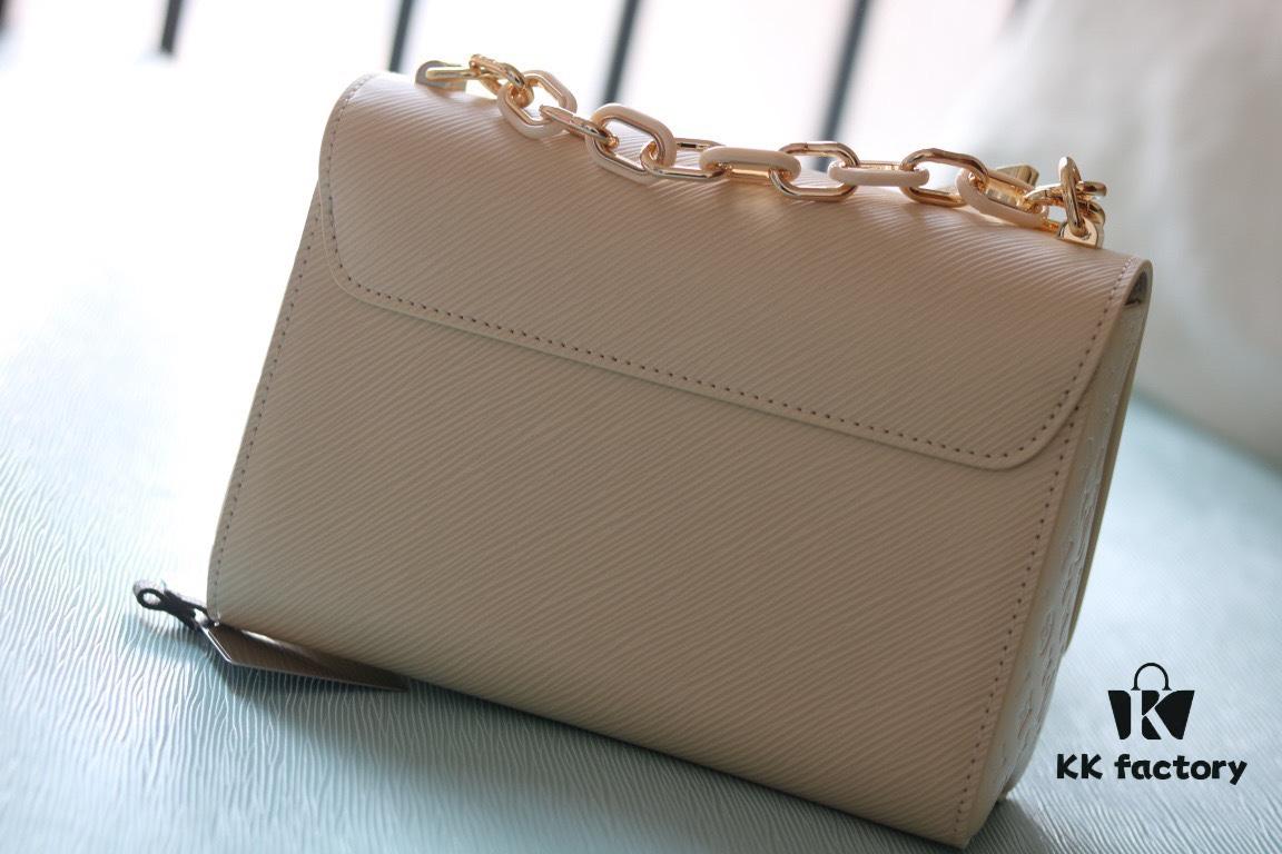 Exclusive Real Shot Top Original Version Slim Twist MM Handbag Model No.: 50507/12736/11879