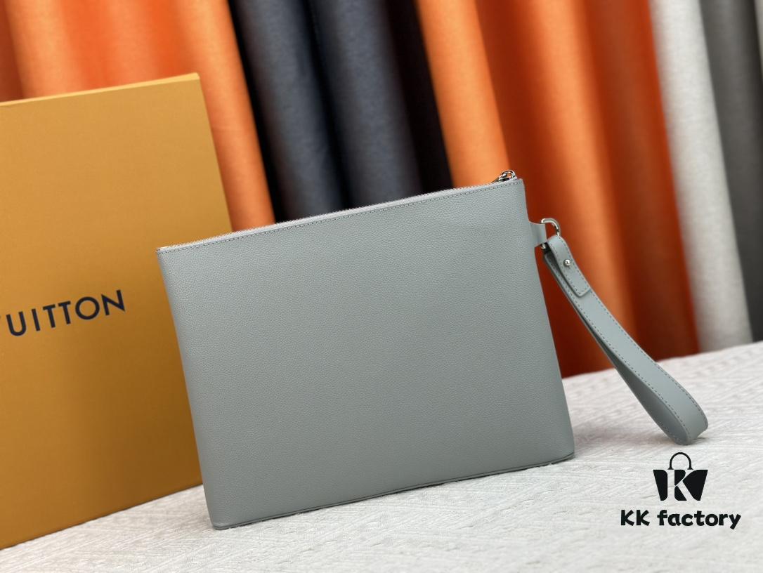 iPad Pouch Bag Designed for the Latest Tablet Models