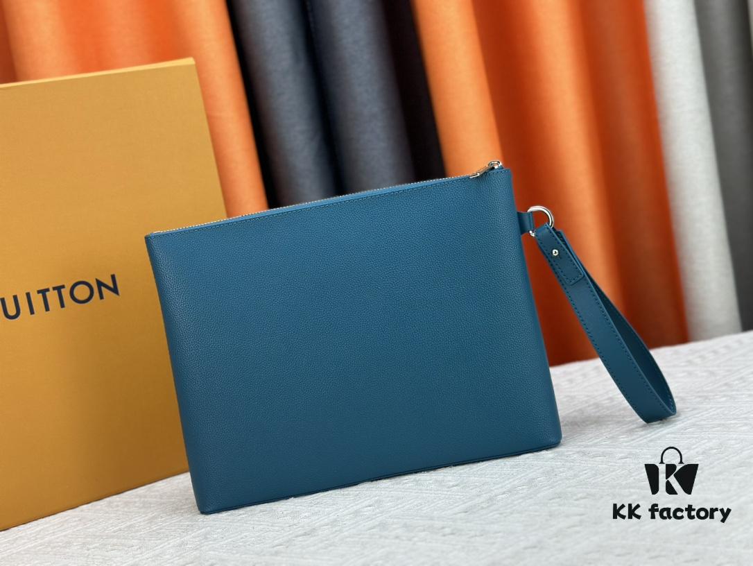 iPad Handheld Pouch Designed for the Latest Tablet Models