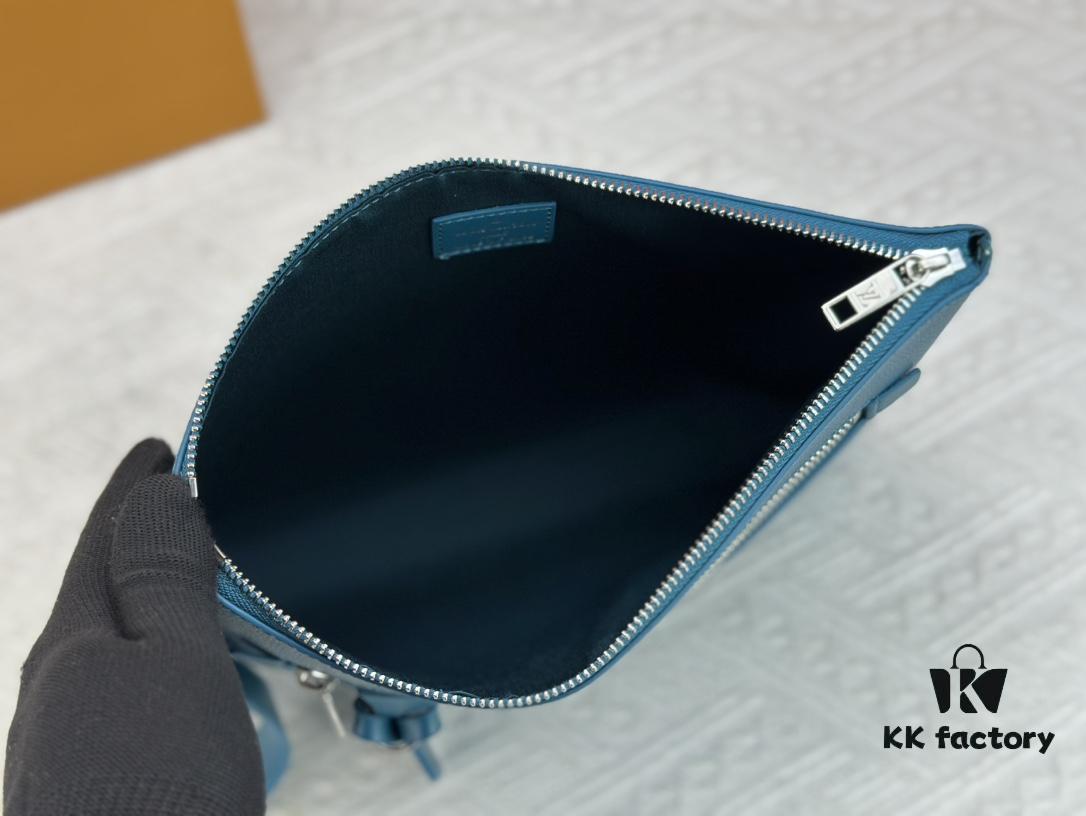 iPad Handheld Pouch Designed for the Latest Tablet Models