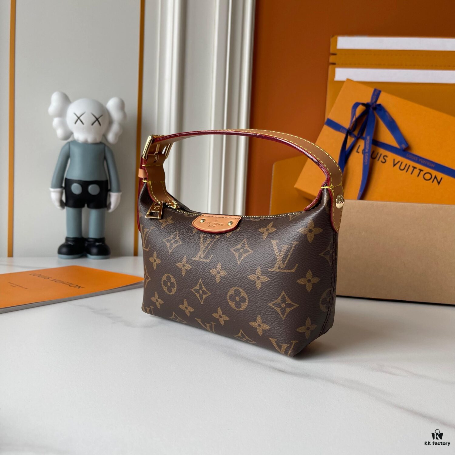 Upgraded Version [Official Latest Model] (Real Photos, Authentic Match) M82949 LV x Takashi Murakami Nanospeedy Bag