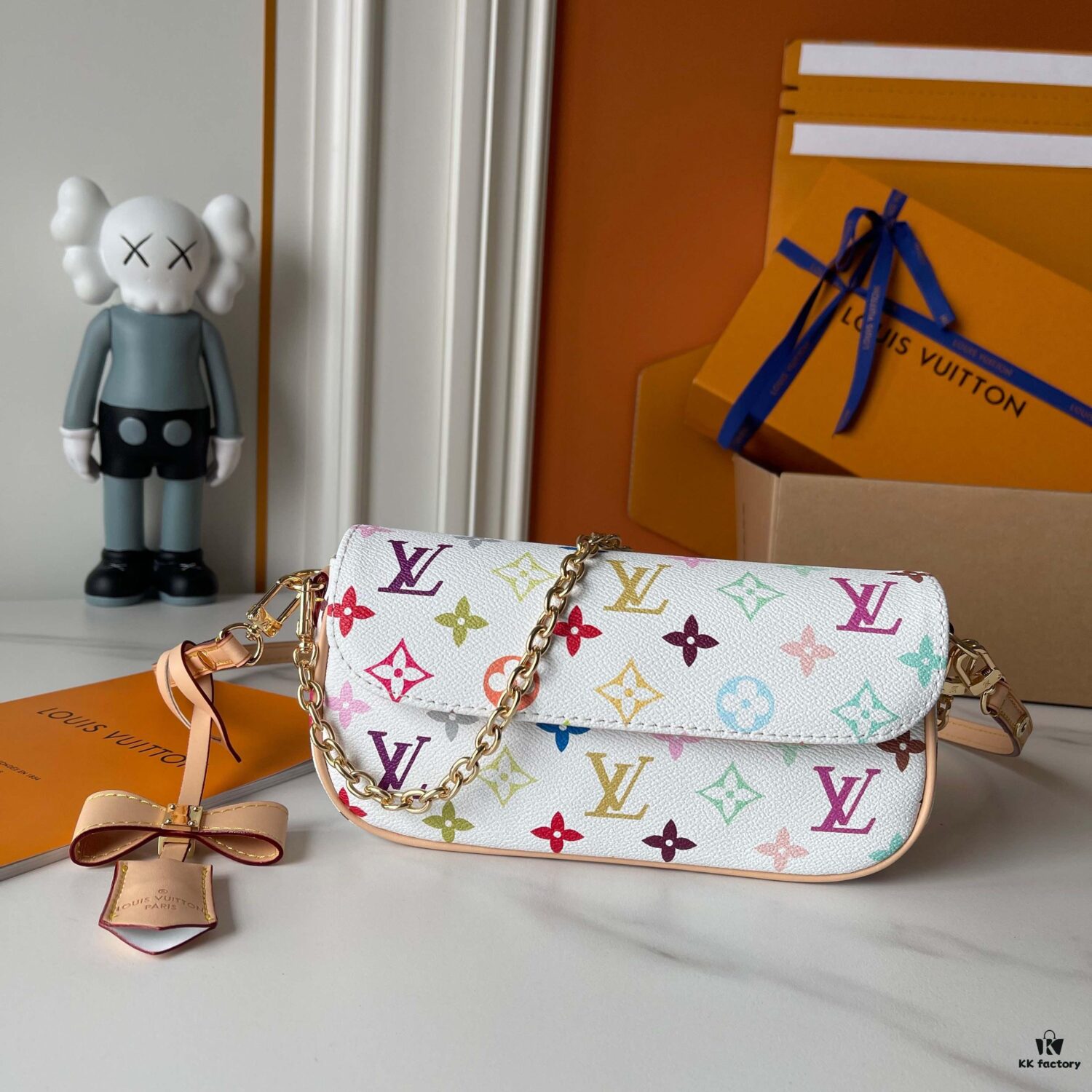 Upgraded Version [Official Latest Model] (Real Photos, Authentic Match) M12778-81911-82110-81992-12778-11299 LV Takashi Murakami Collaboration Nano Speedy Handbag