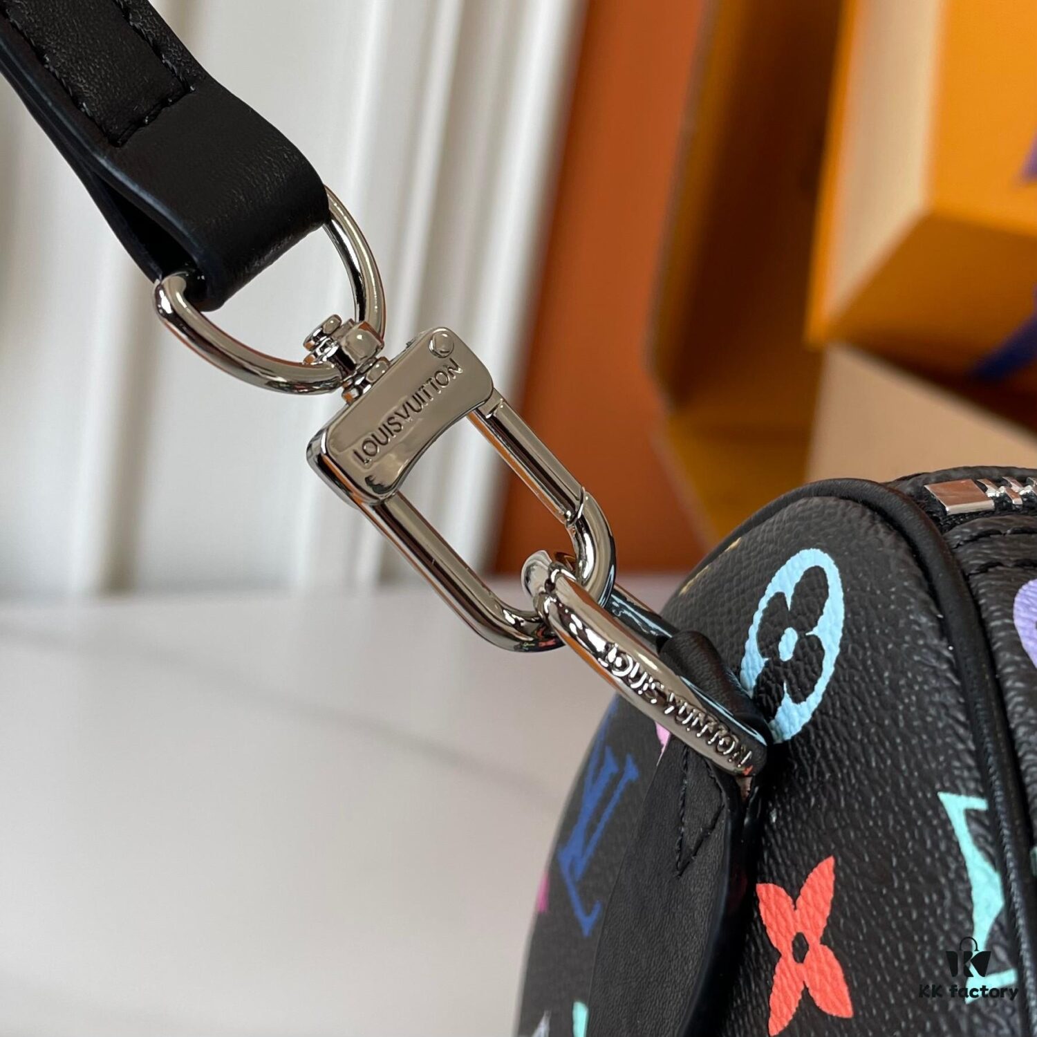 Upgraded Version 200 (Actual Photos, Authentic Match) M13805-M13085-M13257 LV Takashi Murakami Co-Branded Nano Speedy Handbag