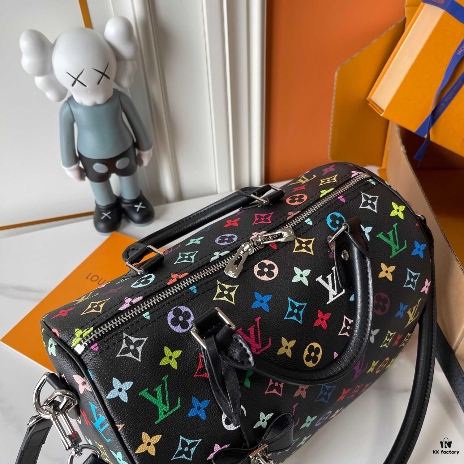 Upgraded Version (Authentic Photos, Faithful Reproduction) M13805-M13085-M13257 M13806 40391 40390 LV x Murakami Takashi Collaboration Nano Speedy Bag