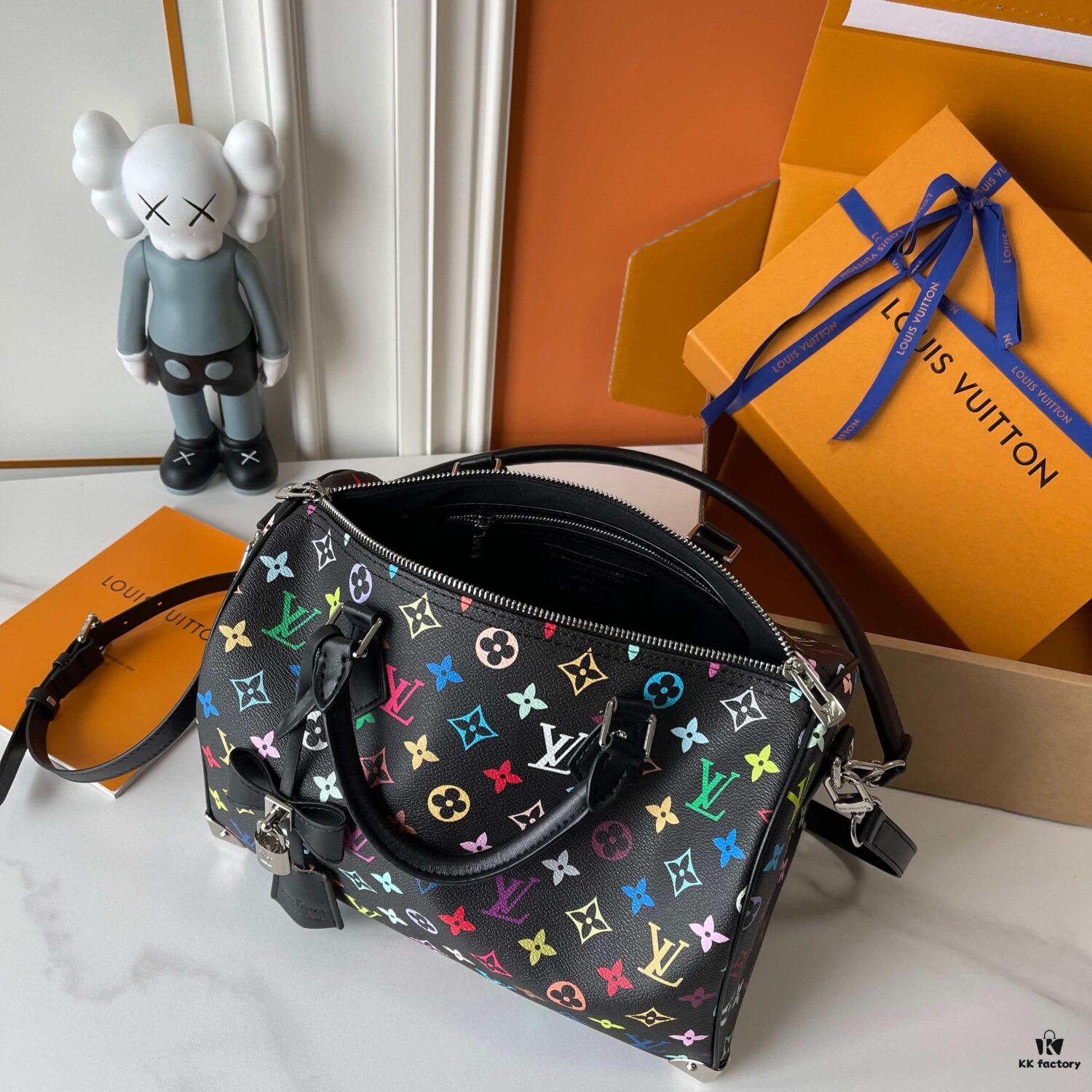 Upgraded Version (Authentic Photos, Faithful Reproduction) M13805-M13085-M13257 M13806 40391 40390 LV x Murakami Takashi Collaboration Nano Speedy Bag