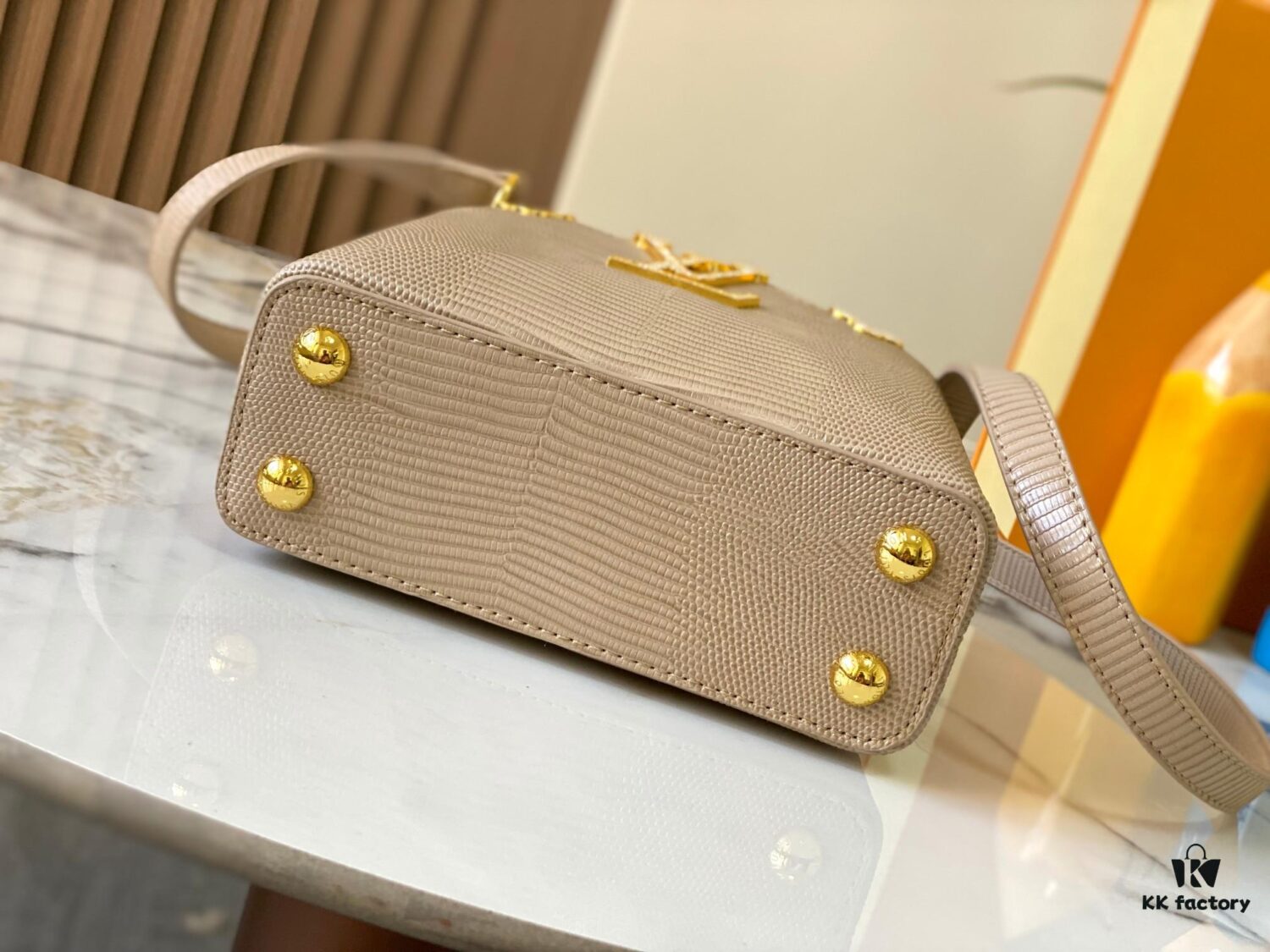 Top Grade Original Guangzhou Stock M12296 Beige Lizard Leather Combined with Golden Diamond Crown 🔺 This Capucines Mini Handbag Features Luxurious Lizard Leather Exterior with Soft Lambskin Lining, Accented with Brilliant Metallic Hardware