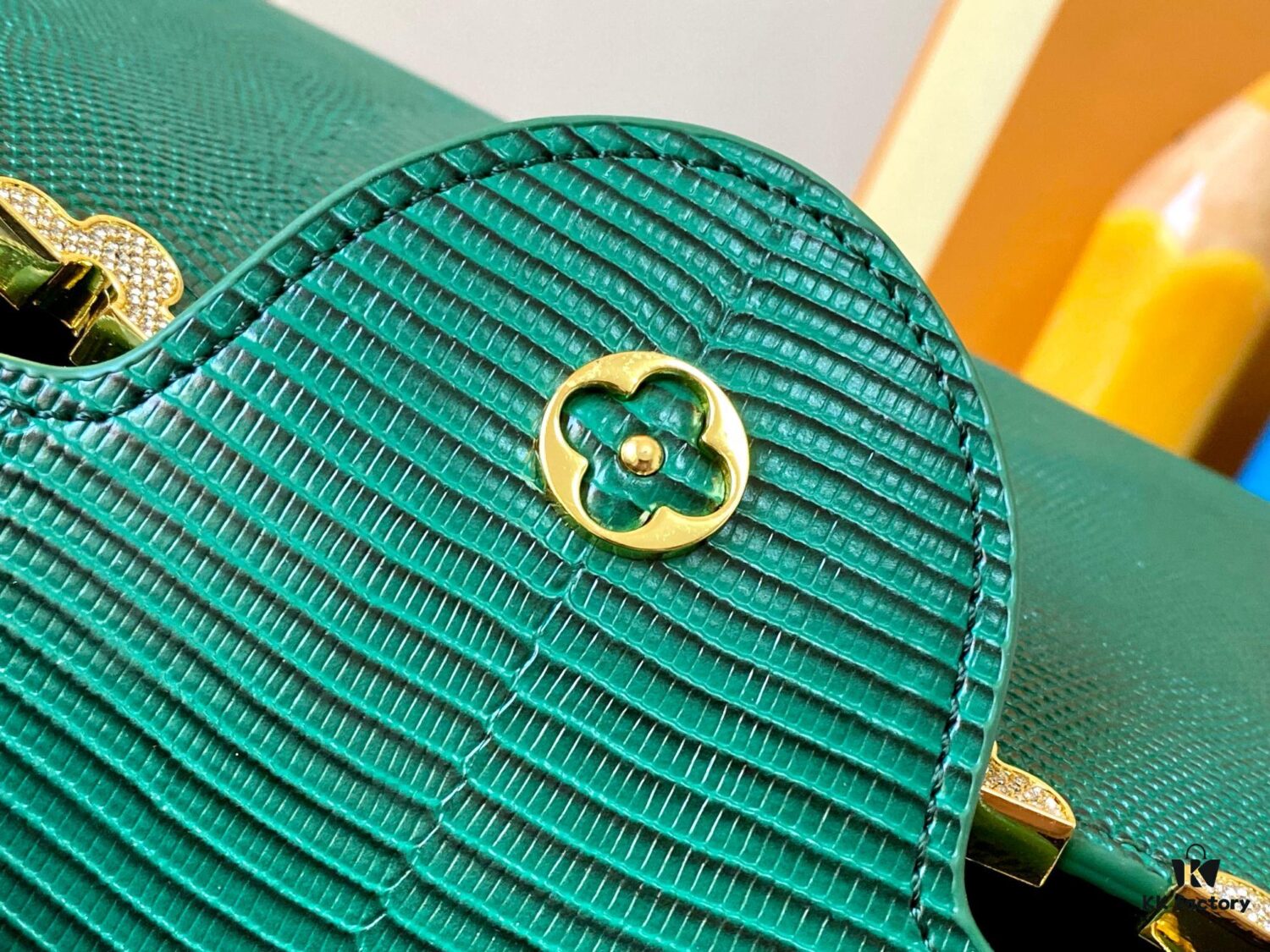 Top-Grade Original Guangzhou Stock M12297 Green Lizard Skin with Gold Diamond Crown Triangle Capucines BB Bag