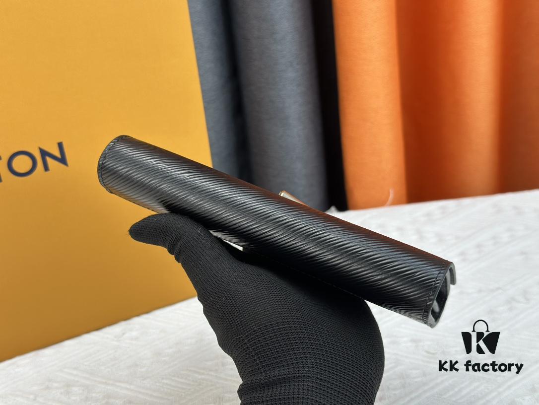 Twist Wallet M61179 in Epi Leather