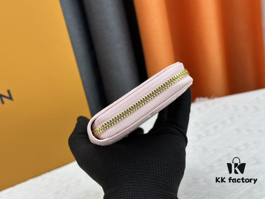 Wallet M 81510 in embossed Monogram lambskin with padded finish