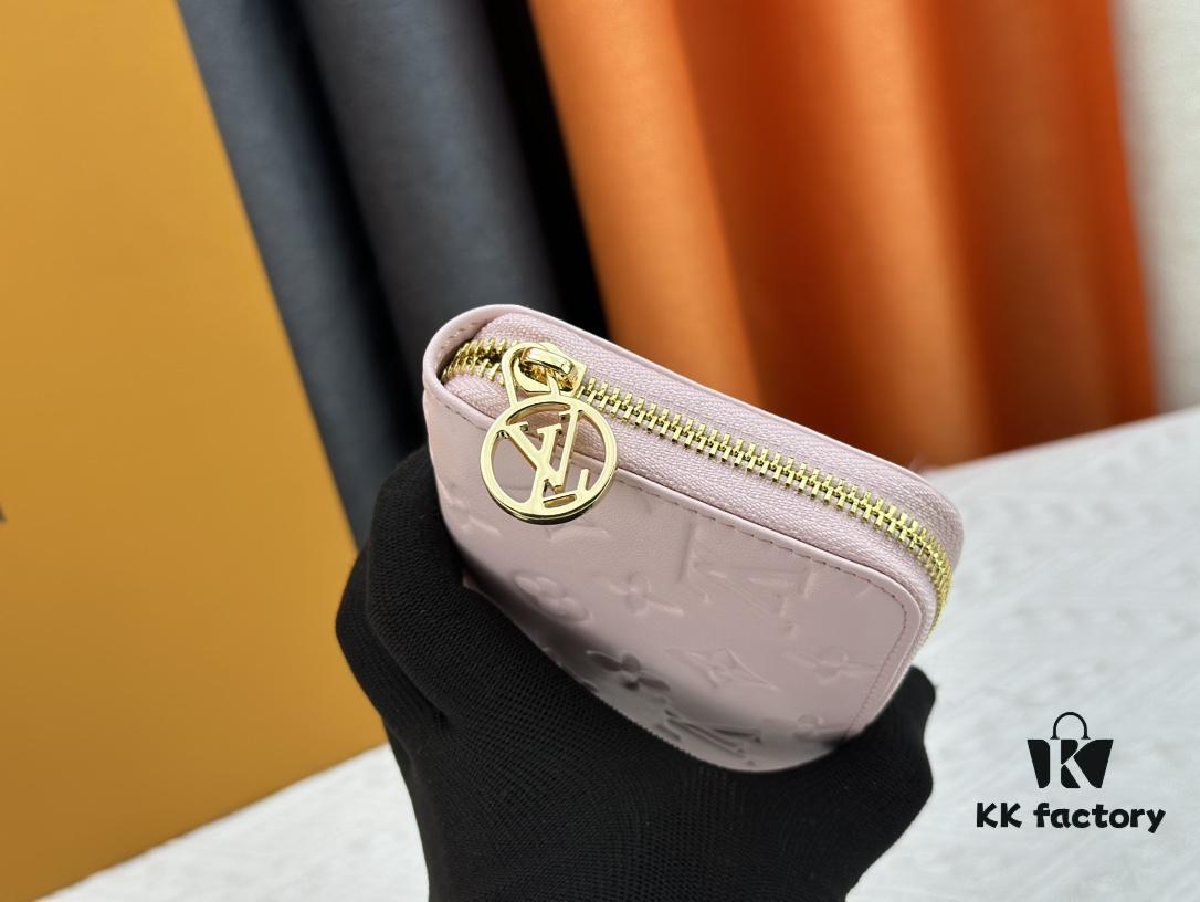 Wallet M 81510 in embossed Monogram lambskin with padded finish