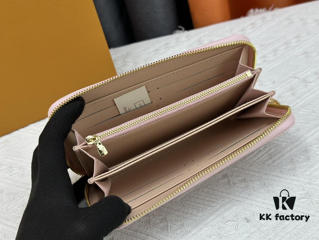 Wallet M 81510 in embossed Monogram lambskin with padded finish