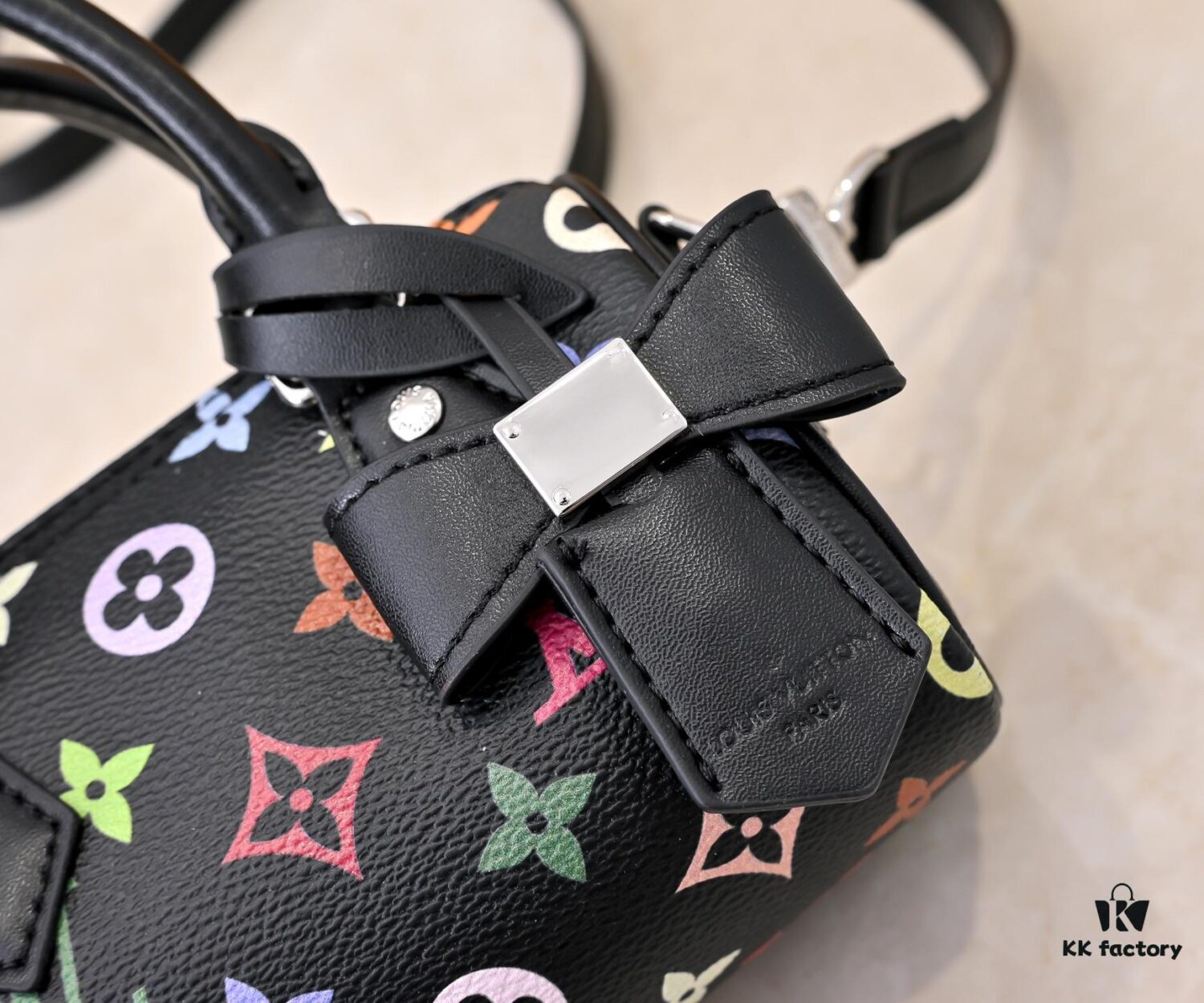 Upgraded Version 140 M13406 M13391 (Authentic Photos, Accurate Match) M81085 New Denim Louis Vuitton × Murakami Collaboration Nano Speedy Bag
