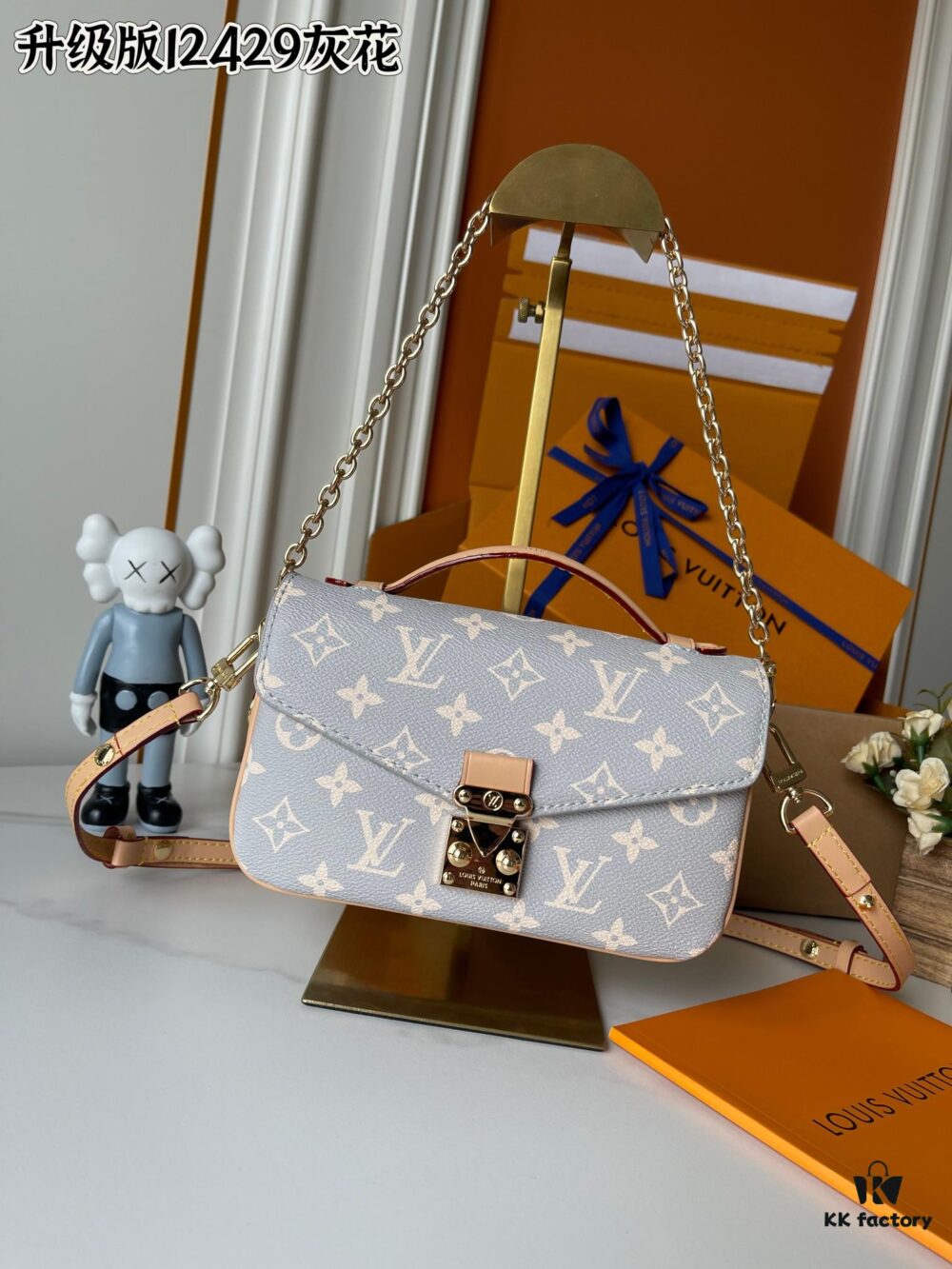 Upgraded Version 160 (High-Quality Replica) M12429 M23940 M40749 M46914 M46279 M22834 M46595 LV Messenger Bag Small East West Métis Handbag