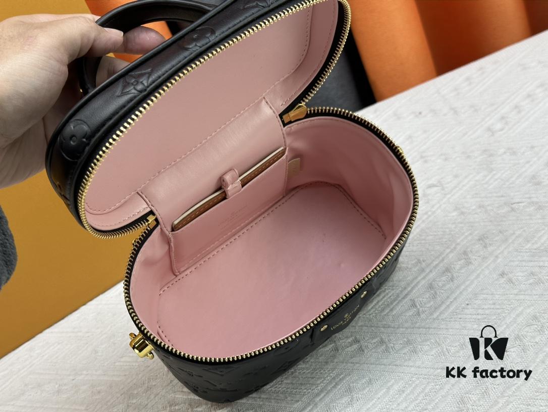 Vanity CC Small Bag in White M25219 and Black M25123