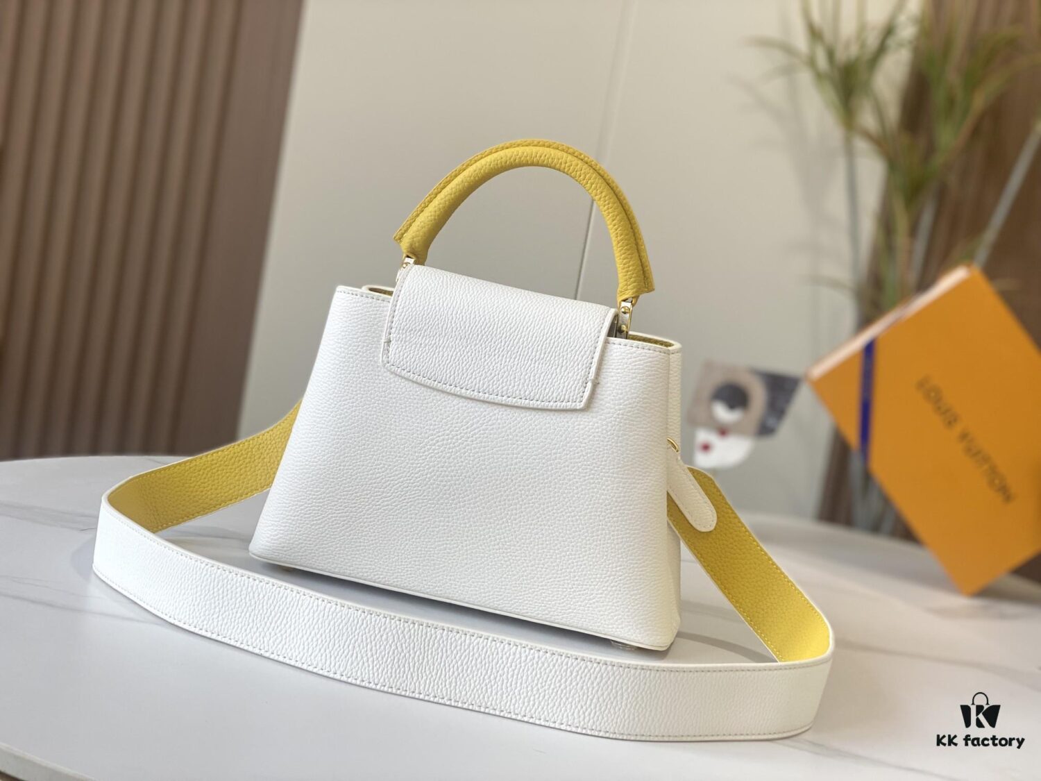 Upgraded M59468 Capucines BB Handbag