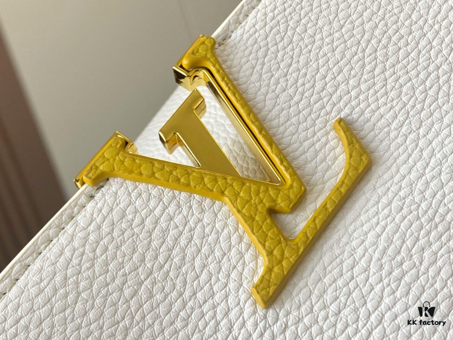 Upgraded M59468 Capucines BB Handbag