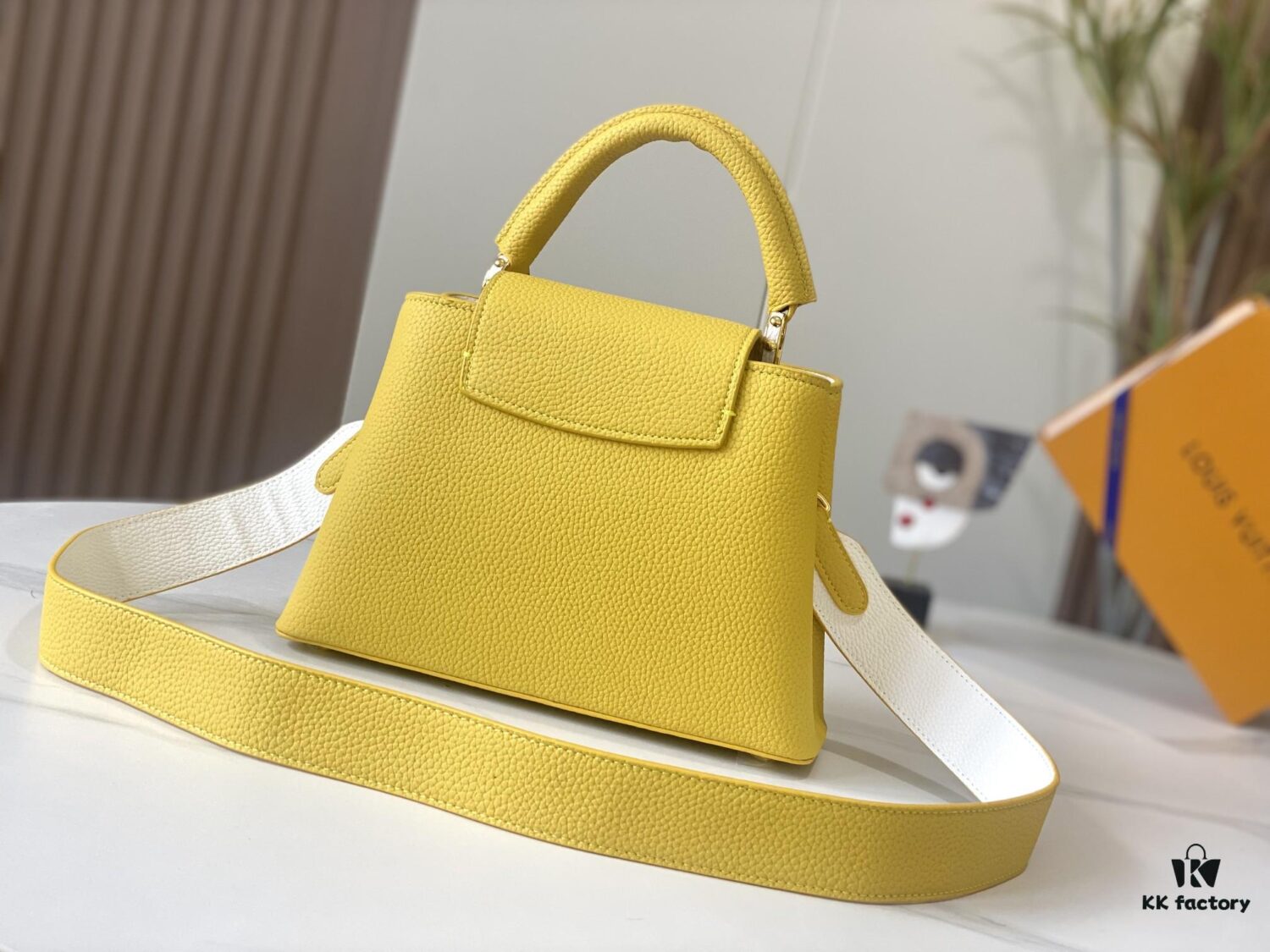 Upgraded M59468 Capucines BB Handbag