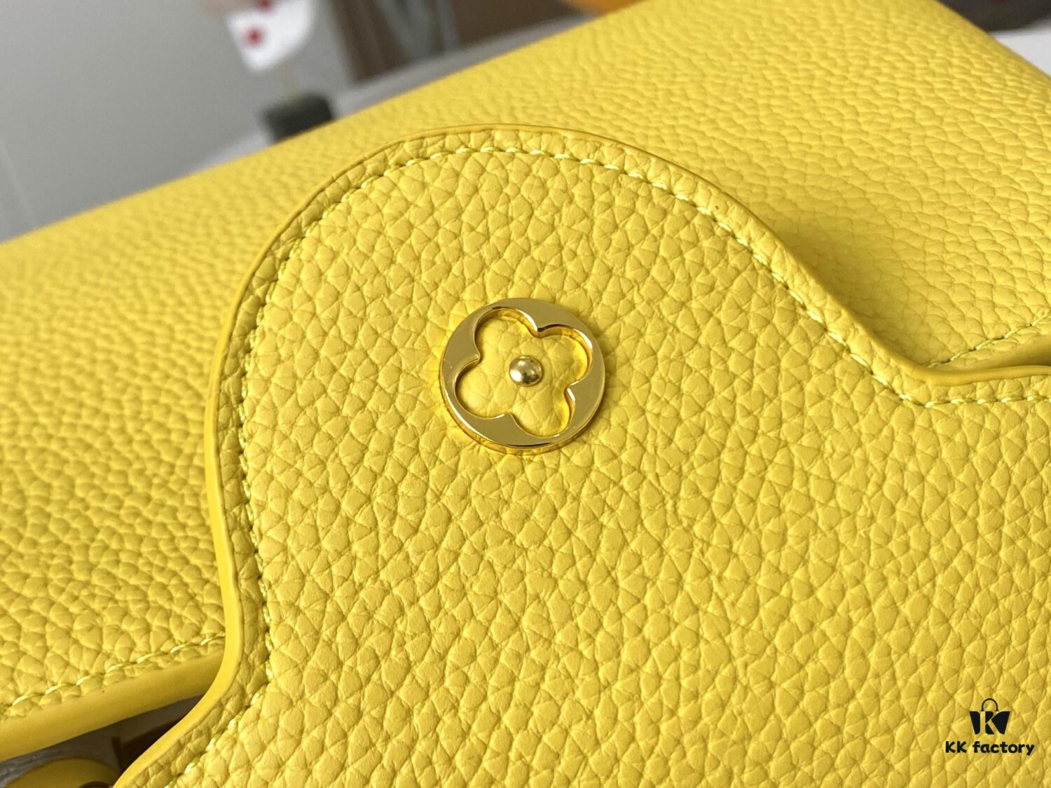 Upgraded M59468 Capucines BB Handbag