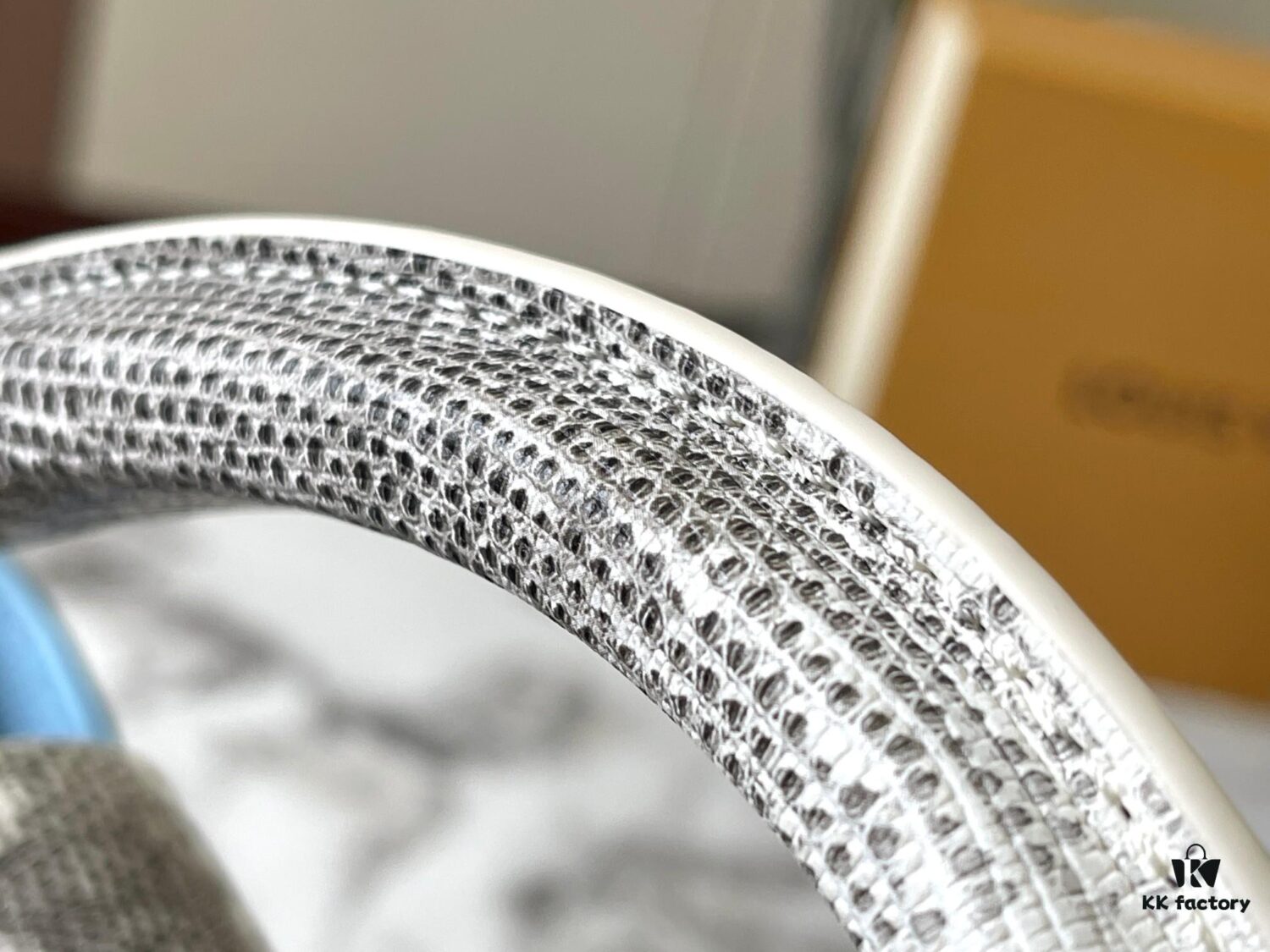 Upgraded M21150 Ice Blue Capucines Medium Handbag