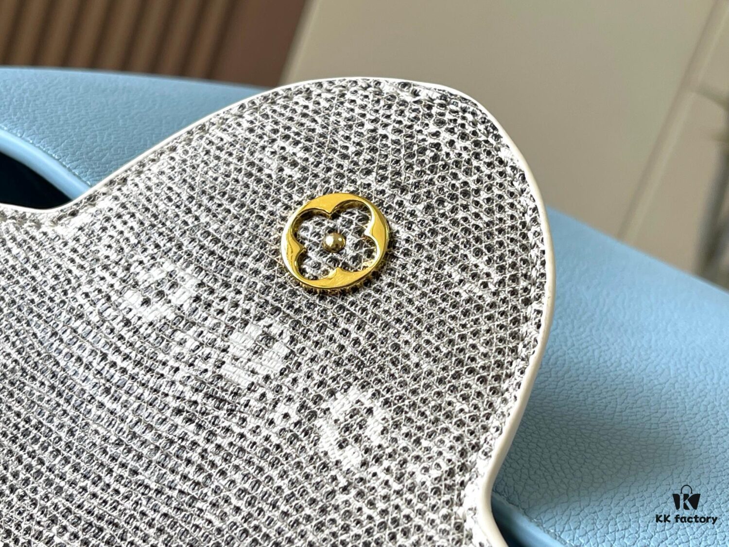 Upgraded M21150 Ice Blue Capucines Medium Handbag