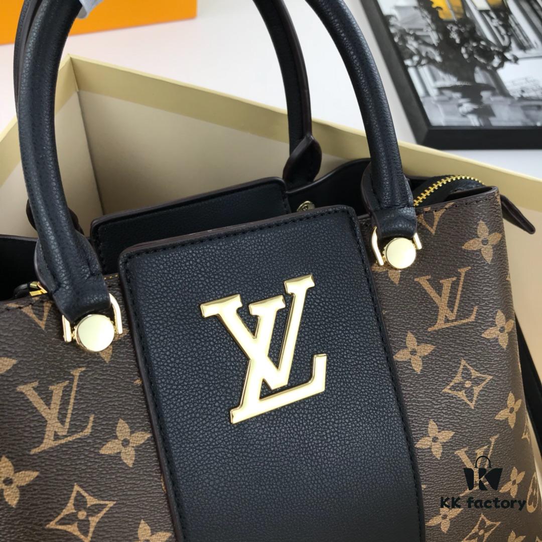 New LV Monogram Leather Handheld, Shoulder and Crossbody Bag Model 55339 with Long Strap
