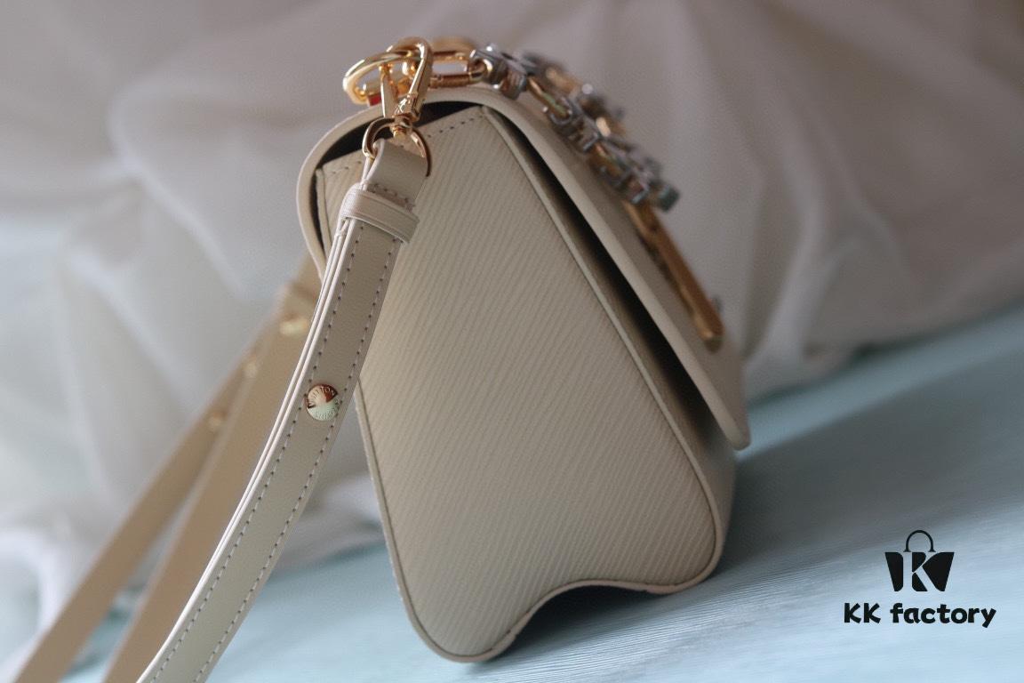 Latest European Version Top Original Quality 500/M24044/M24043 Twist MM LV Bloom Handbag