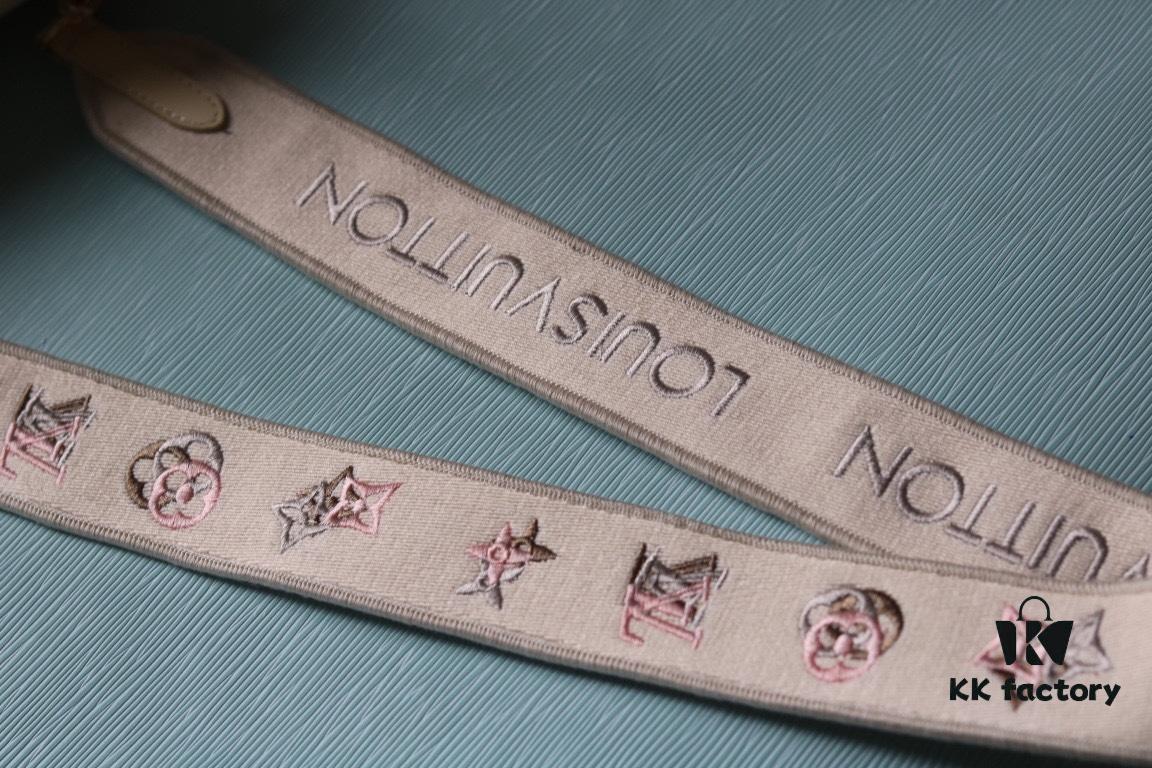 New Arrival Top Quality Original Version LV Twist Medium Bag Model No.: 50398/23390/23389