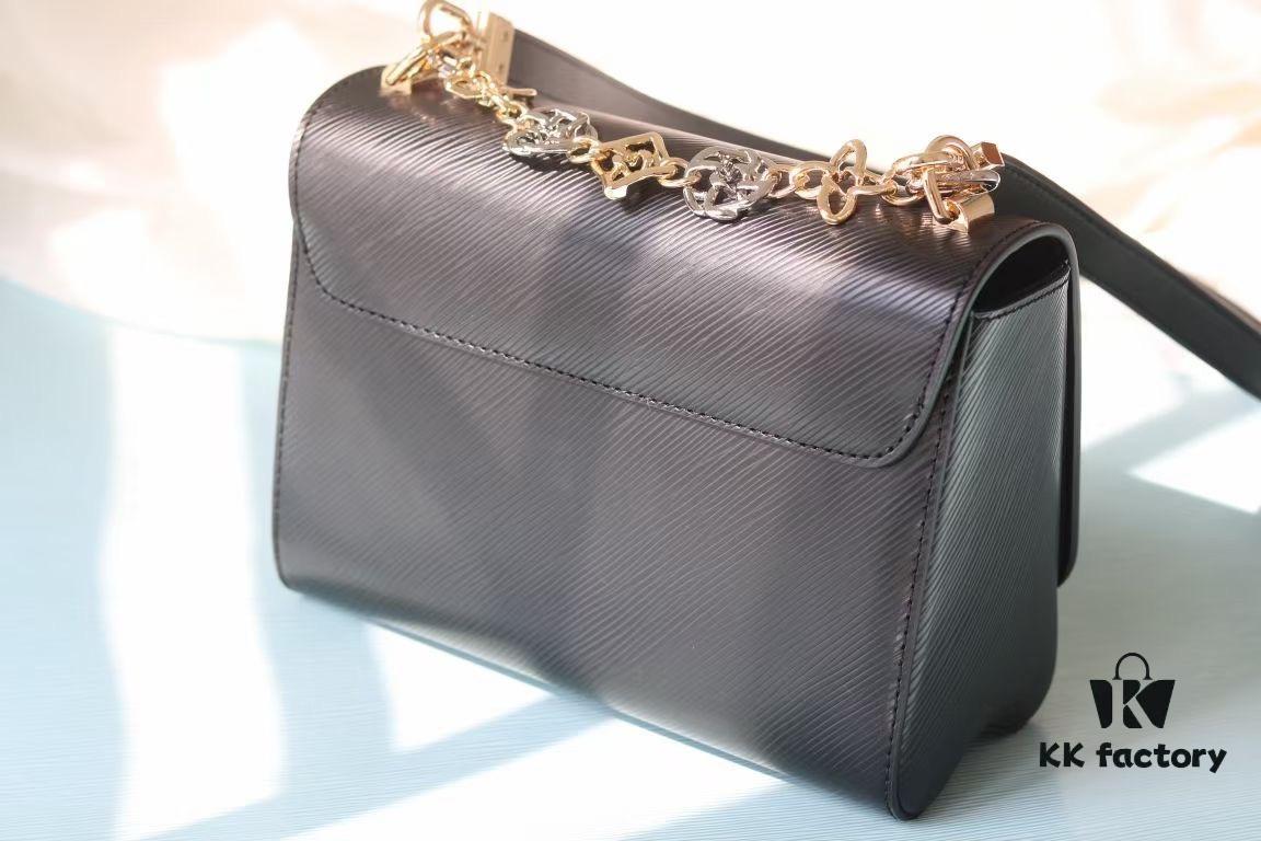 Top-Quality Original Twist Medium Handbag