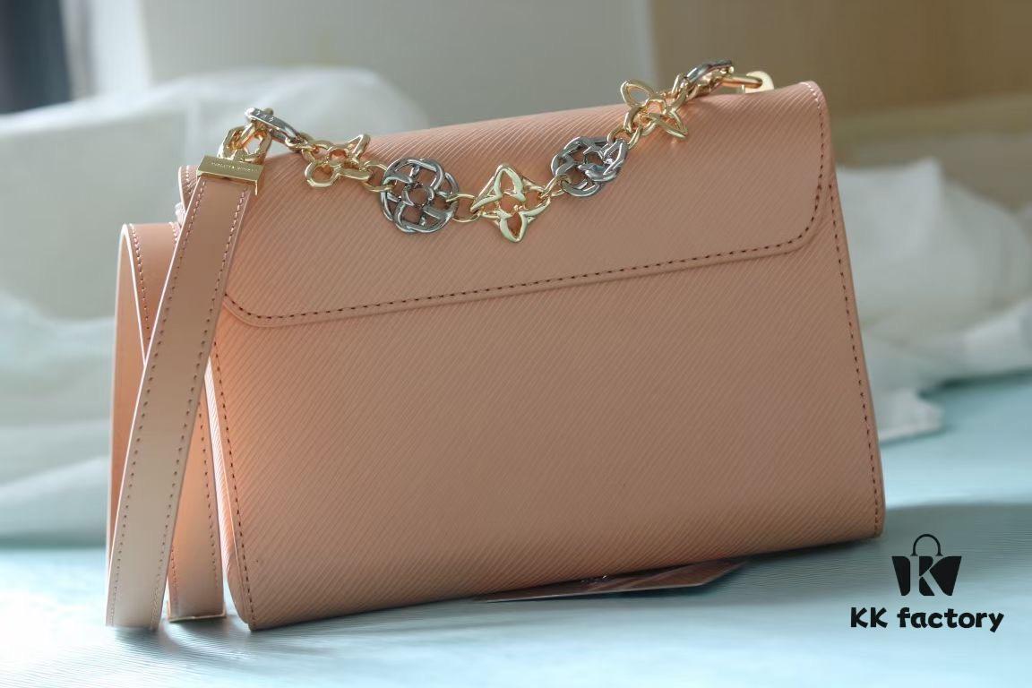 Top-Quality Original Twist Medium Handbag