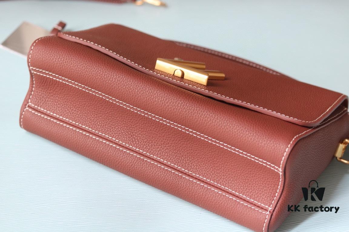 New Arrival LV Twist Soft Twist