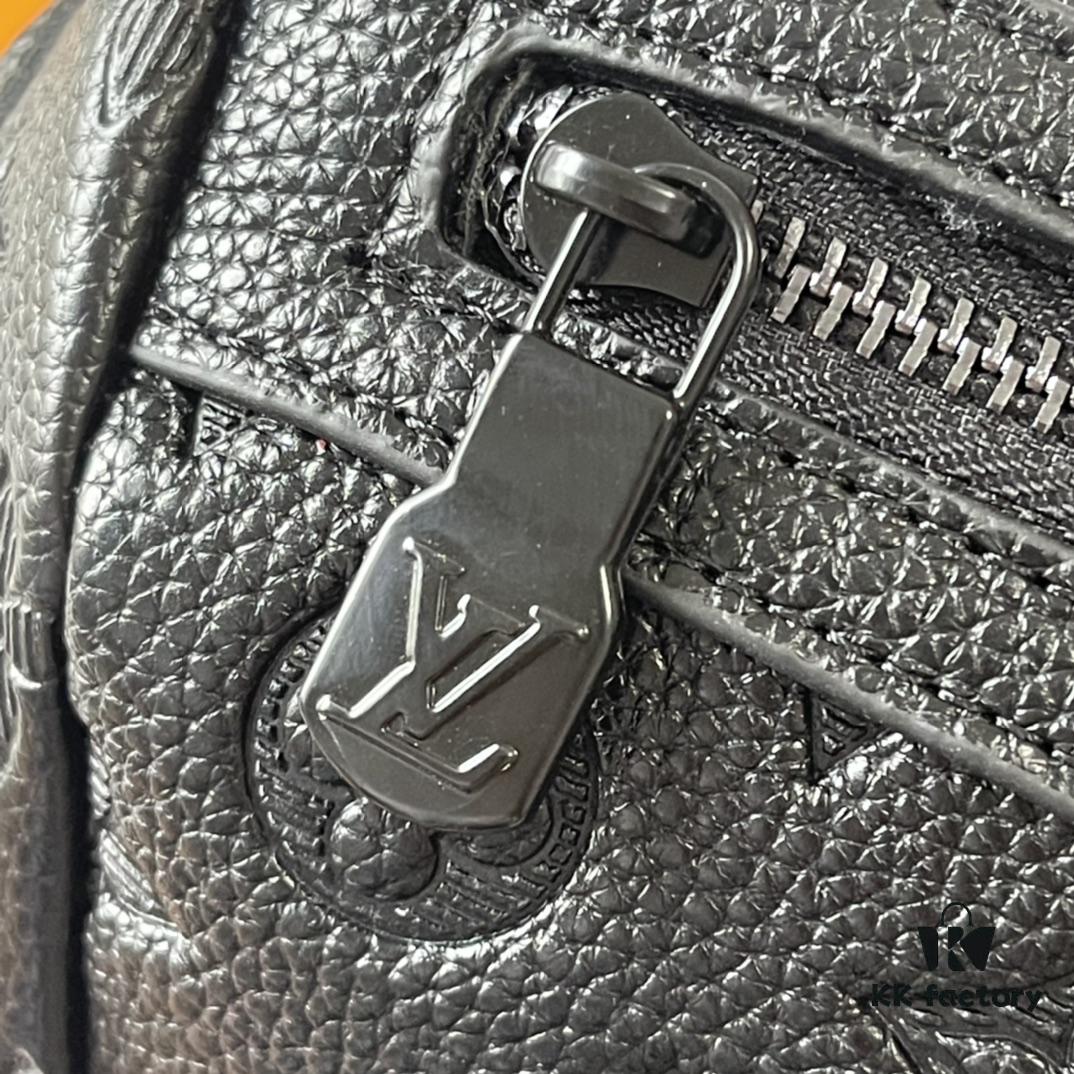 Upgraded 210 M25121 M12517 Latest Voyager Small Satchel Bag in Monogram Shadow Cowhide Leather